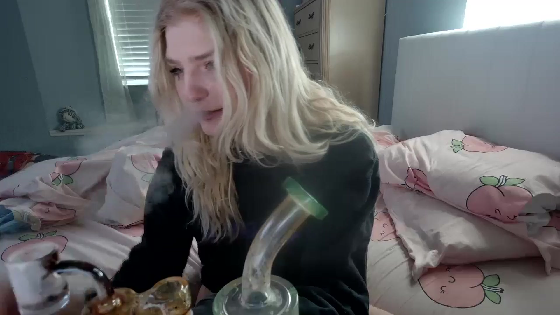 Gallery image thumbnail from DuckChan0's myfreecams stream on, 09/23/2024, 15:25 image 8 of 20