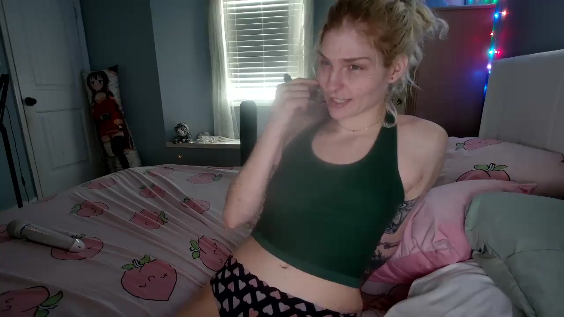 Gallery image thumbnail from DuckChan0's myfreecams stream on, 09/26/2024, 16:33 image 4 of 20