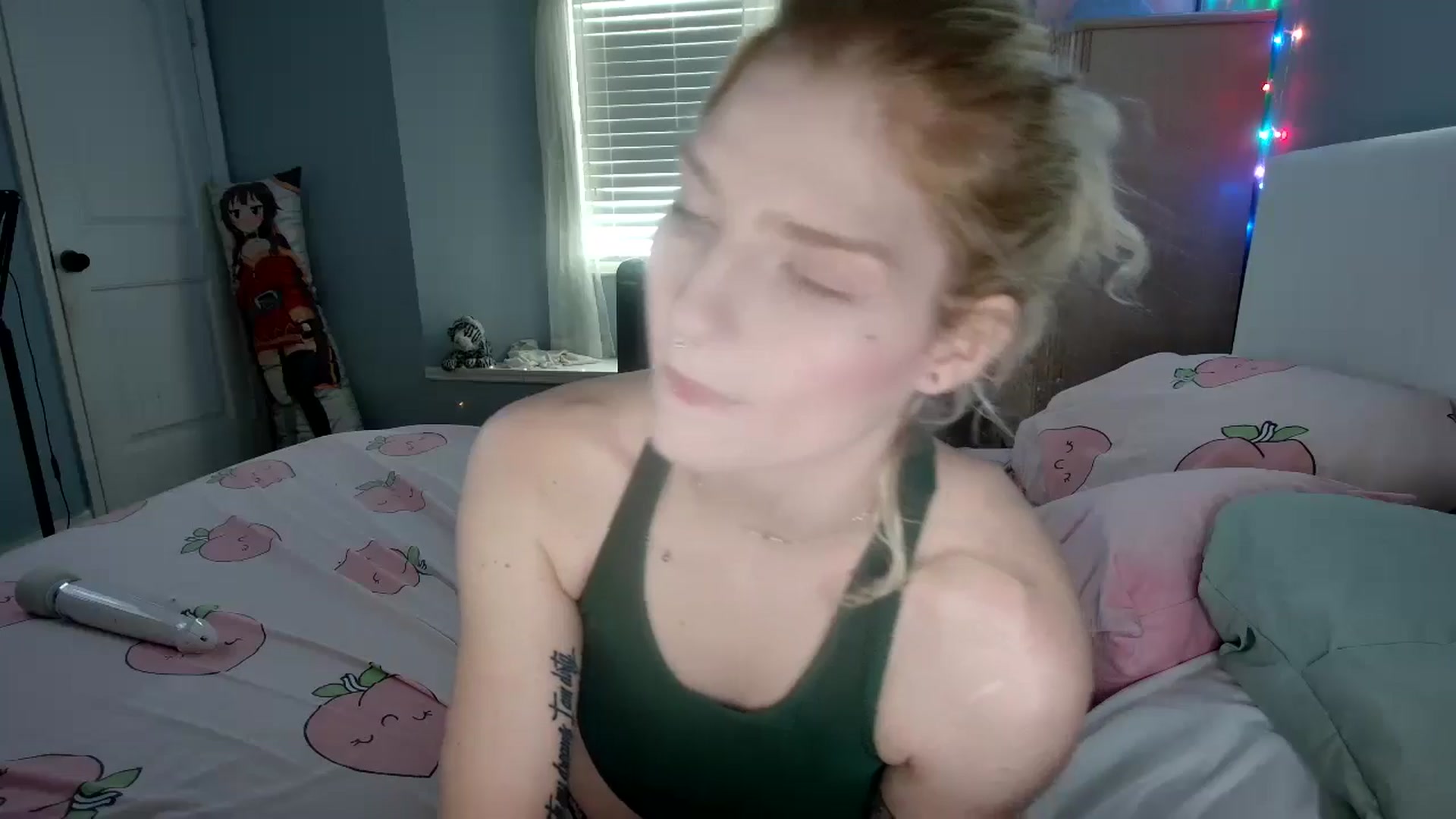 Gallery image thumbnail from DuckChan0's myfreecams stream on, 09/26/2024, 16:33 image 8 of 20