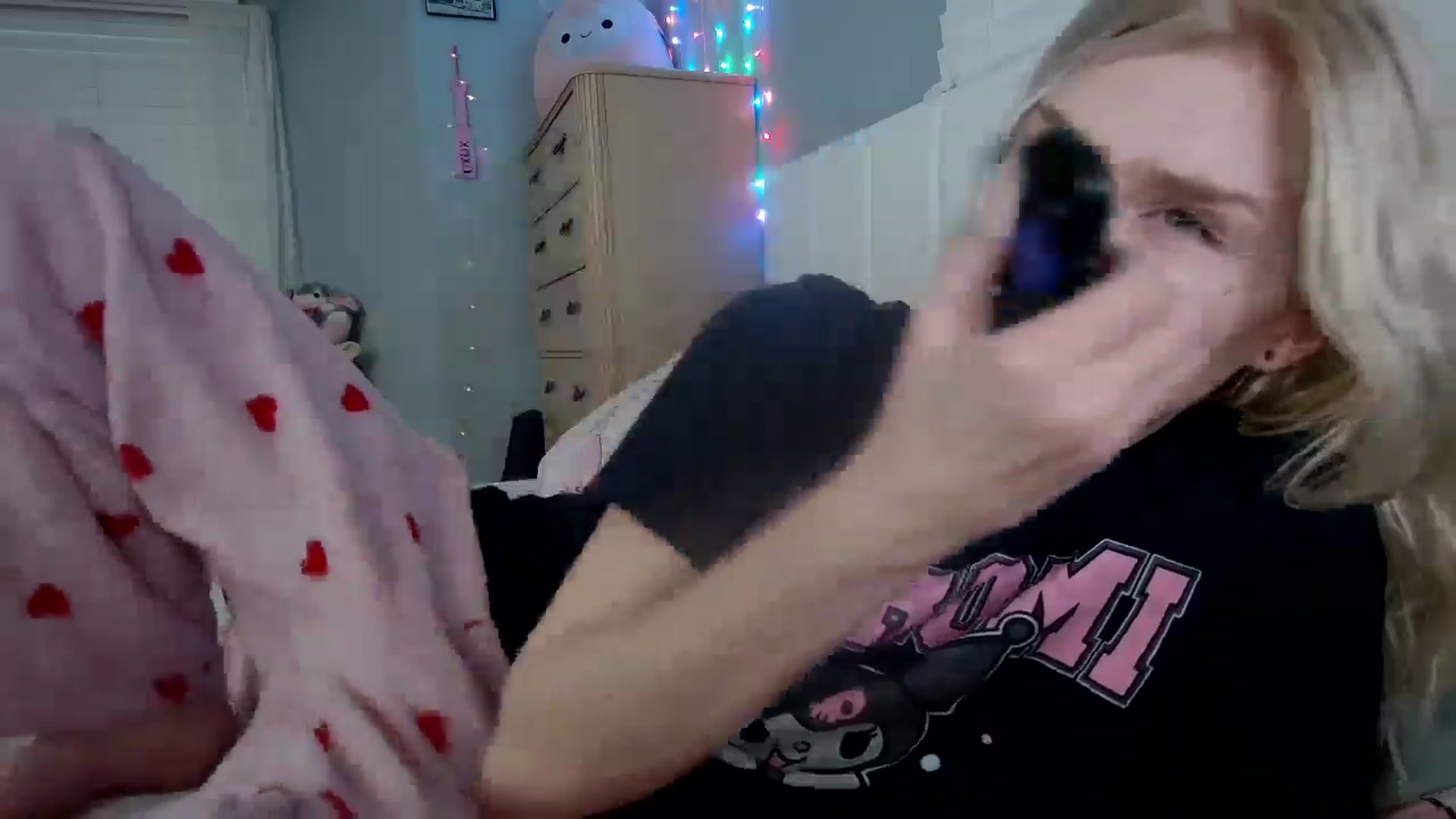 Gallery image thumbnail from DuckChan0's myfreecams stream on, 09/26/2024, 23:12 image 14 of 20