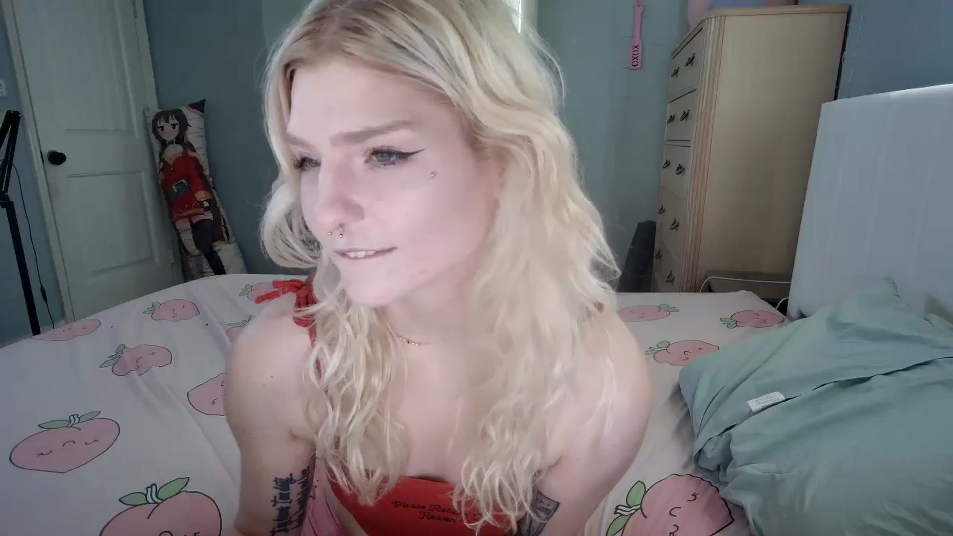 Gallery image thumbnail from DuckChan0's myfreecams stream on, 09/27/2024, 14:41 image 18 of 20