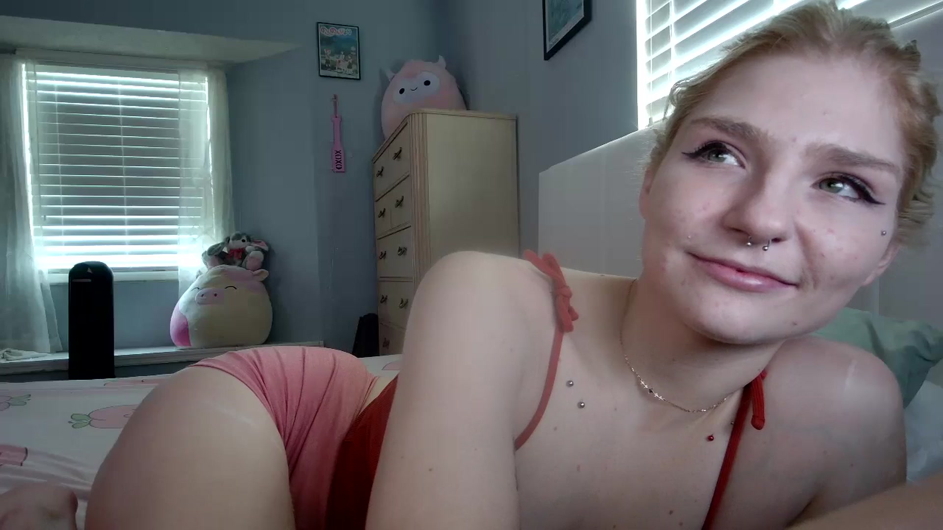 Gallery image thumbnail from DuckChan0's myfreecams stream on, 09/27/2024, 15:18 image 20 of 20