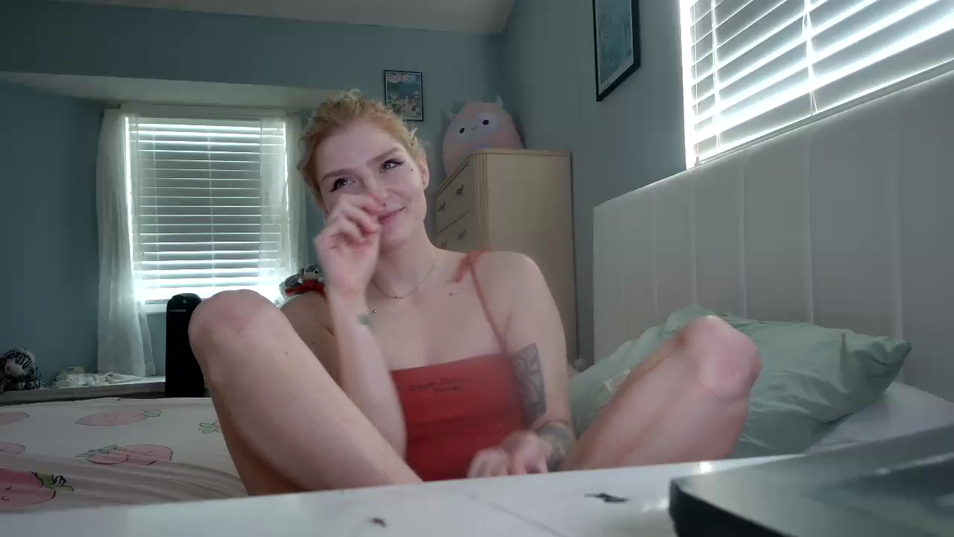 Gallery image thumbnail from DuckChan0's myfreecams stream on, 09/27/2024, 15:18 image 7 of 20