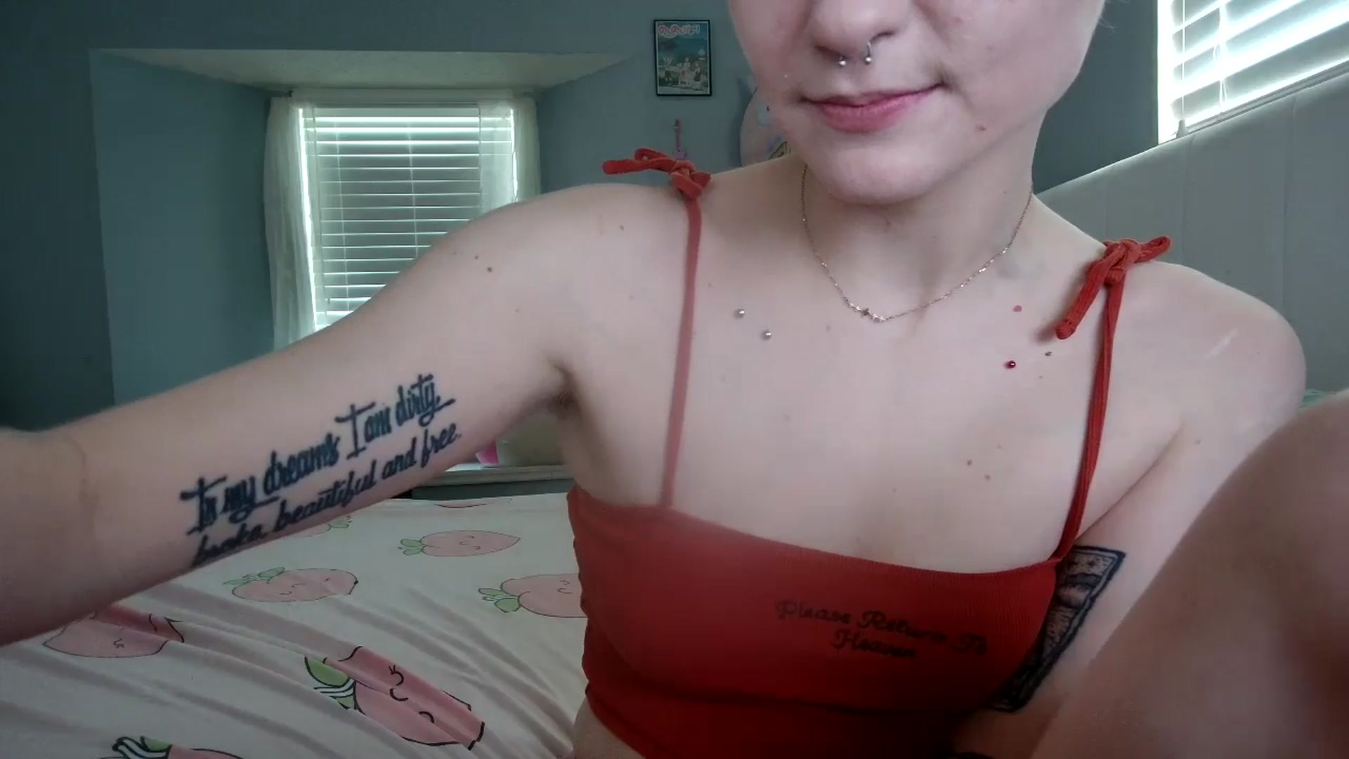 Gallery image thumbnail from DuckChan0's myfreecams stream on, 09/27/2024, 15:18 image 2 of 20