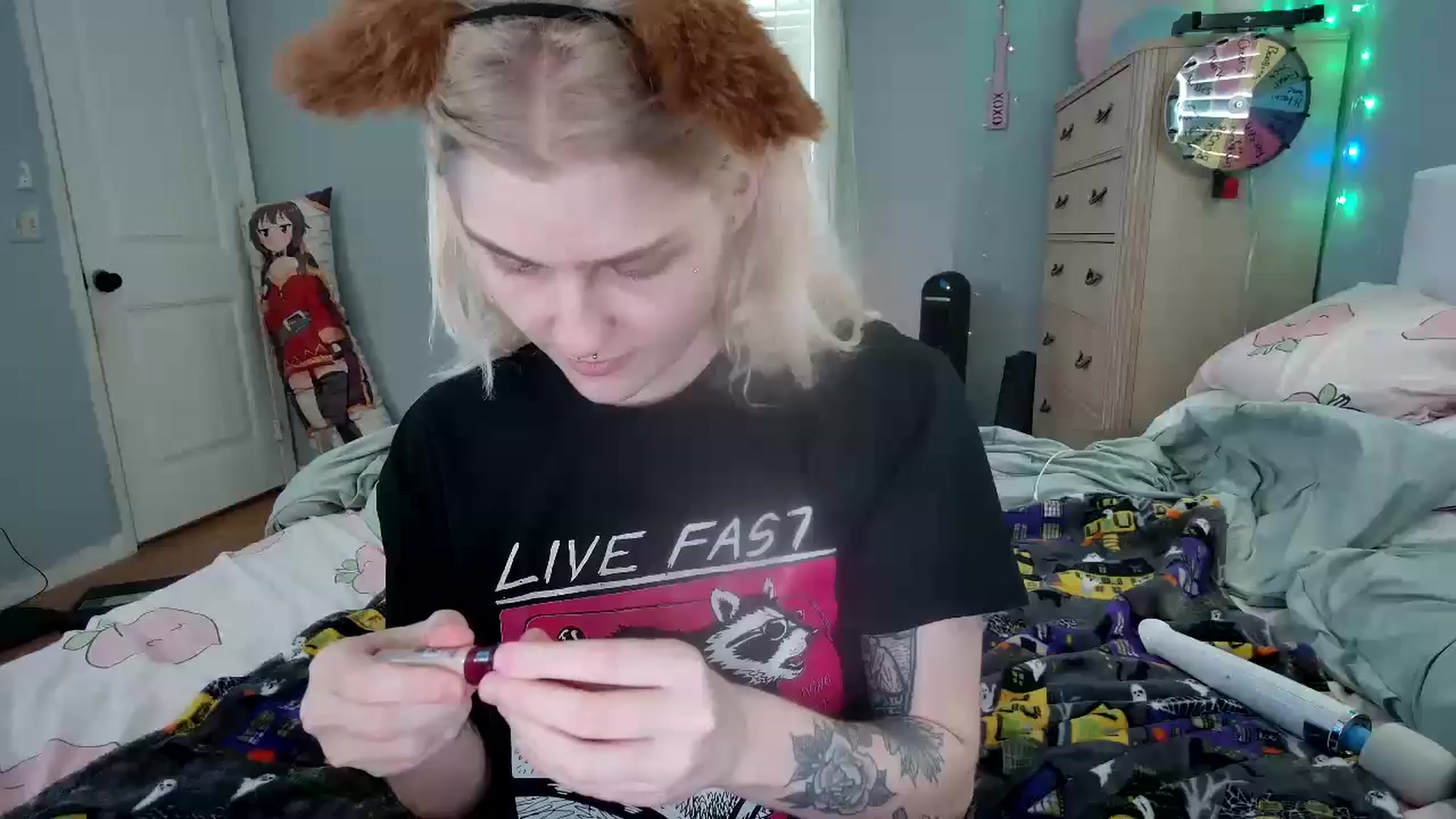 Gallery image thumbnail from DuckChan0's myfreecams stream on, 10/03/2024, 14:44 image 1 of 20