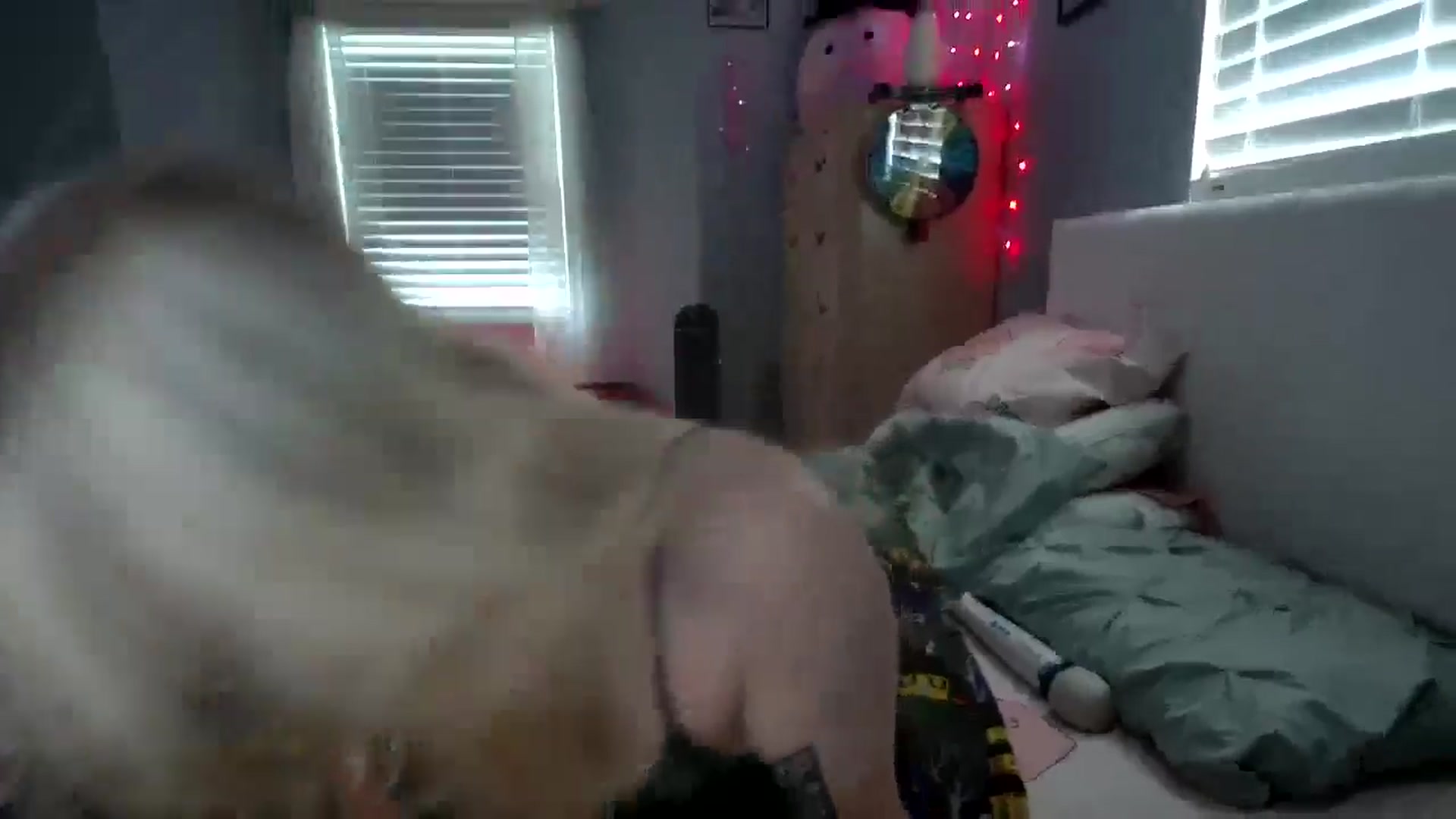 Gallery image thumbnail from DuckChan0's myfreecams stream on, 10/03/2024, 15:45 image 4 of 20