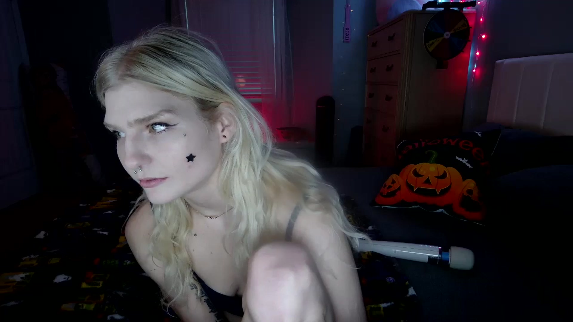 Gallery image thumbnail from DuckChan0's myfreecams stream on, 10/05/2024, 22:58 image 5 of 20