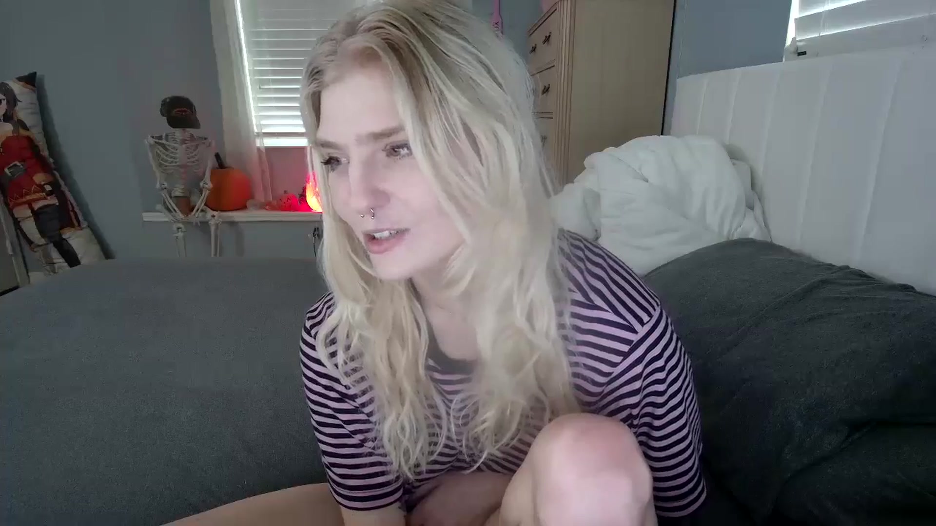 Gallery image thumbnail from DuckChan0's myfreecams stream on, 10/07/2024, 16:27 image 2 of 20