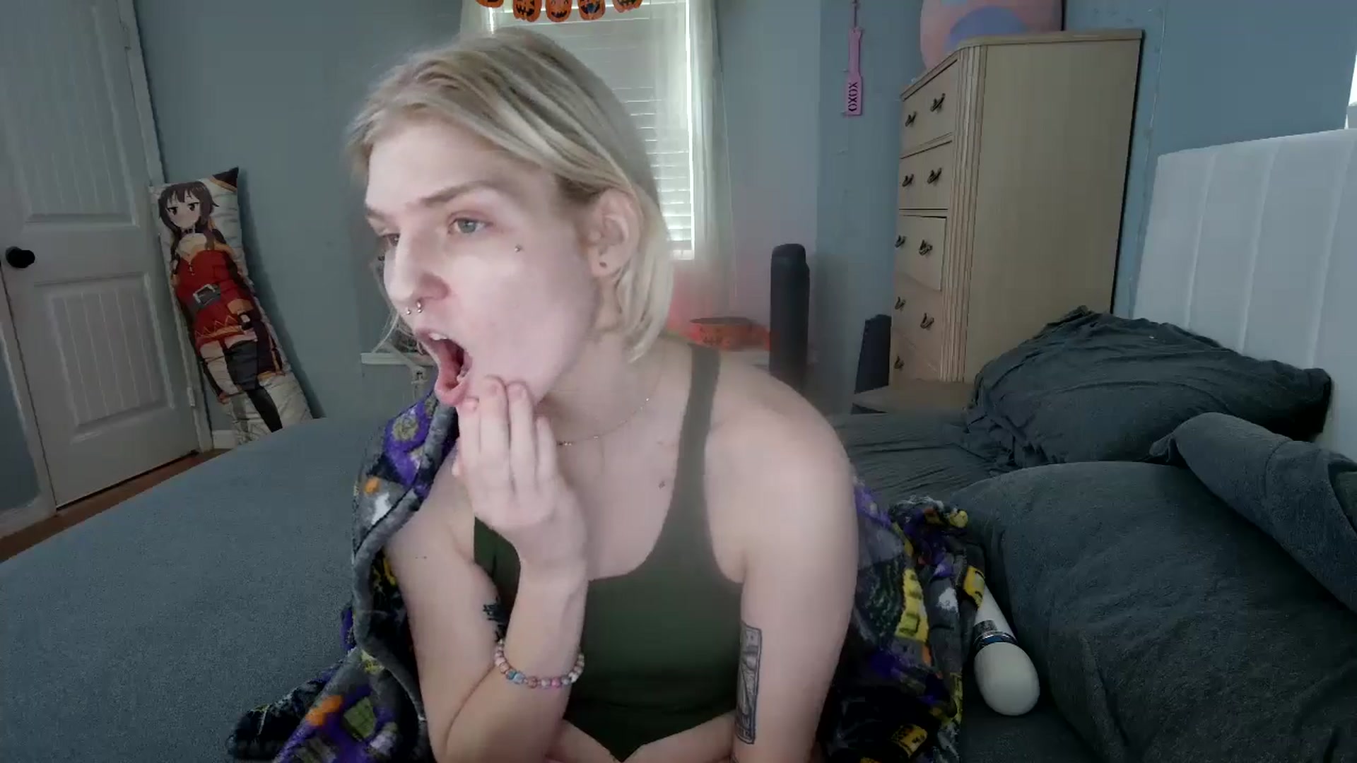 Gallery image thumbnail from DuckChan0's myfreecams stream on, 10/08/2024, 15:28 image 4 of 20
