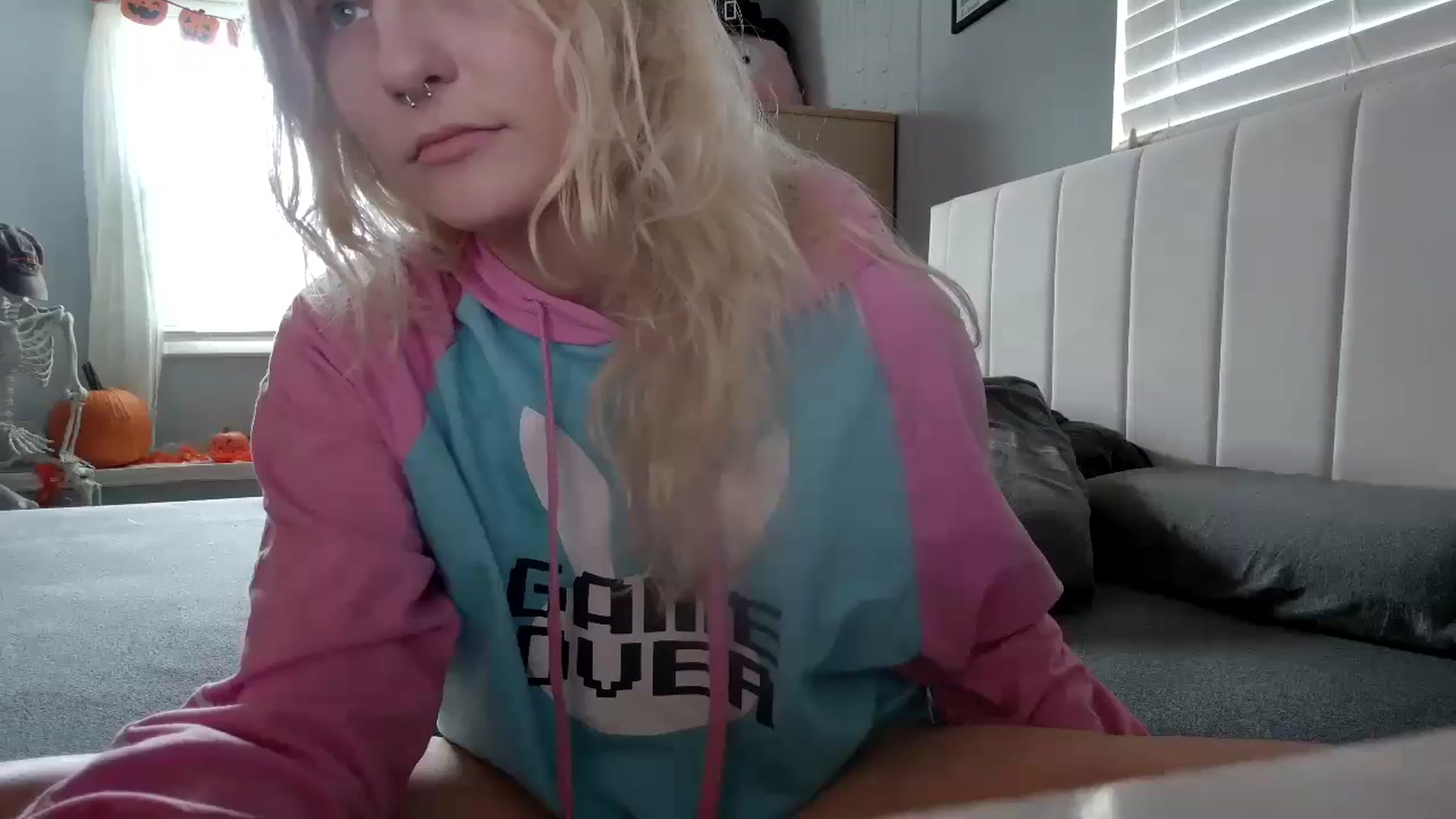 Gallery image thumbnail from DuckChan0's myfreecams stream on, 10/09/2024, 17:27 image 19 of 20