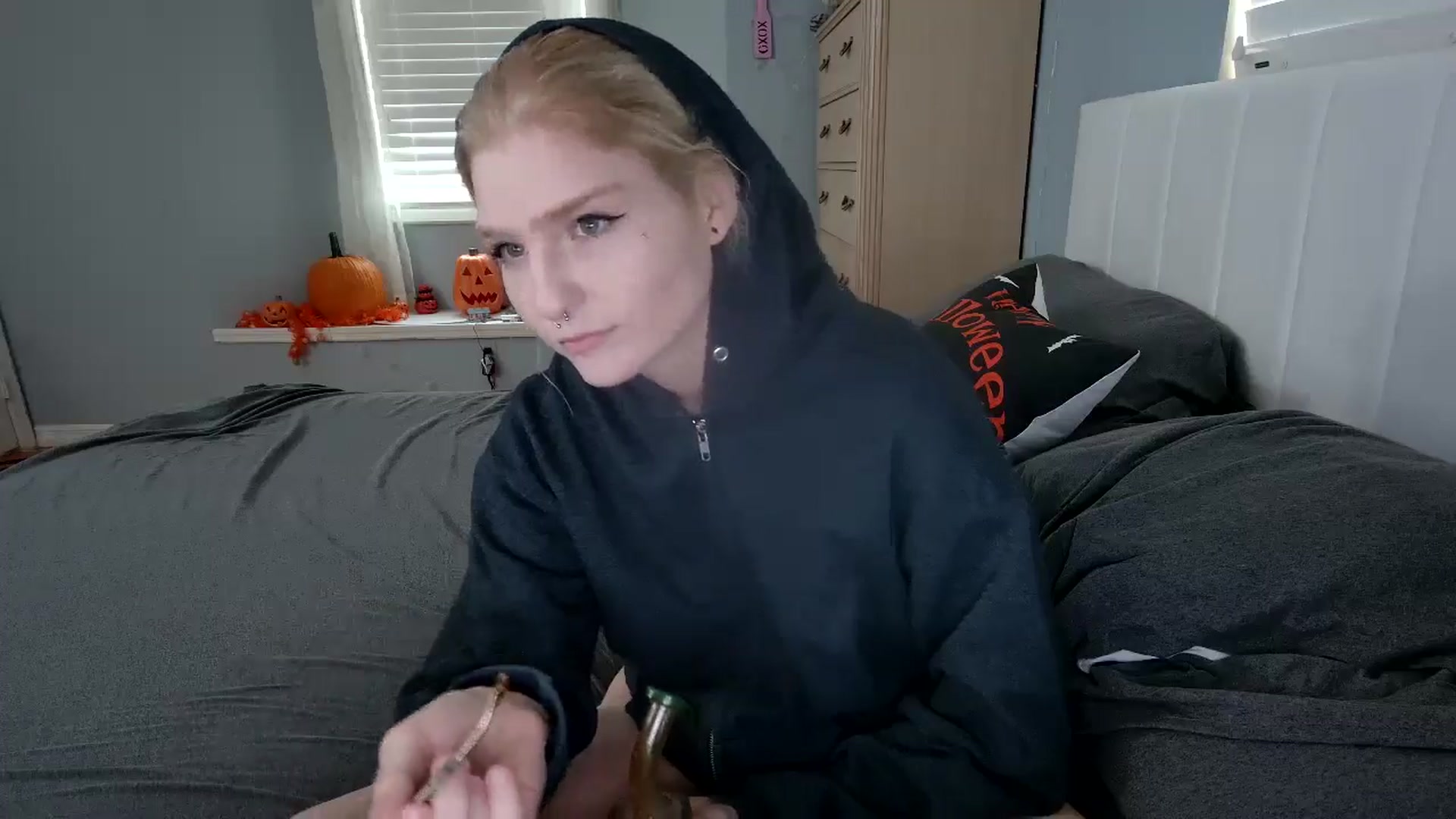 Gallery image thumbnail from DuckChan0's myfreecams stream on, 10/11/2024, 17:22 image 4 of 20