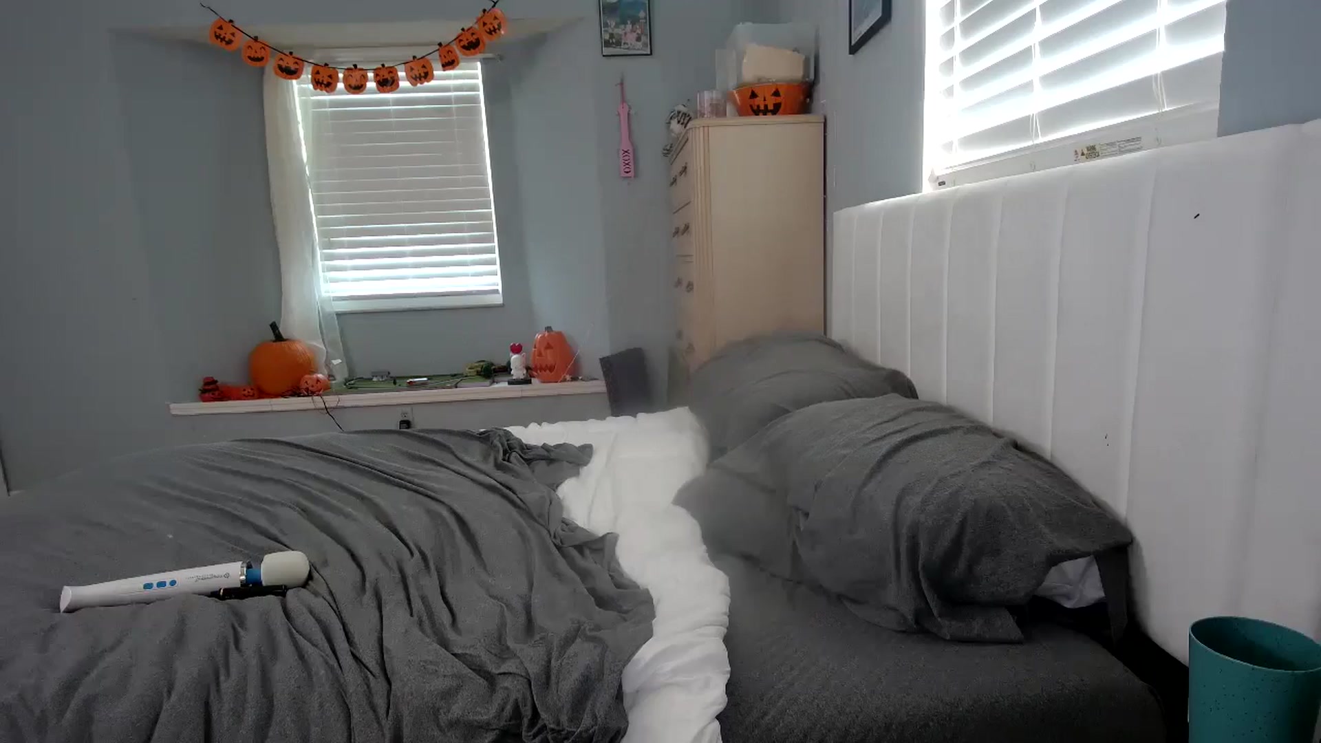 Gallery image thumbnail from DuckChan0's myfreecams stream on, 10/16/2024, 15:52 image 18 of 20
