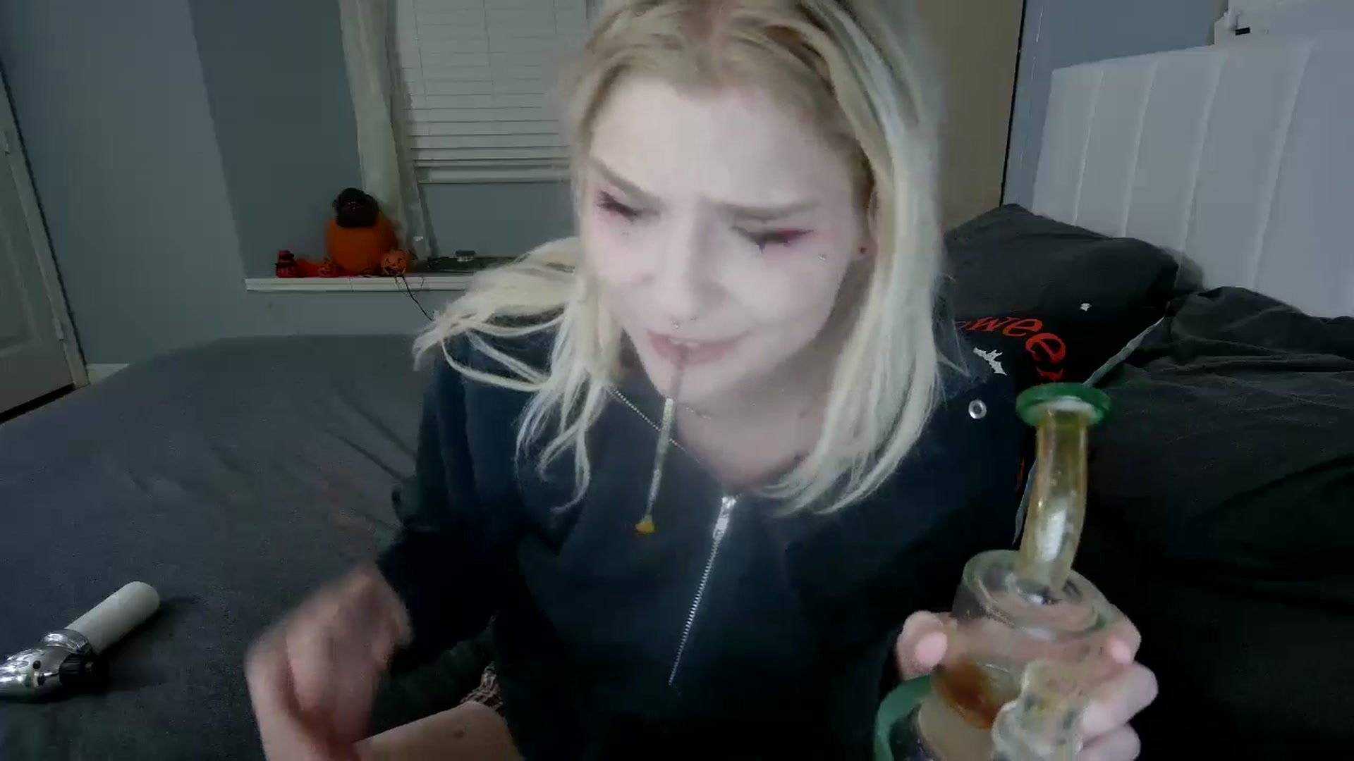 Gallery image thumbnail from DuckChan0's myfreecams stream on, 10/20/2024, 23:06 image 20 of 20