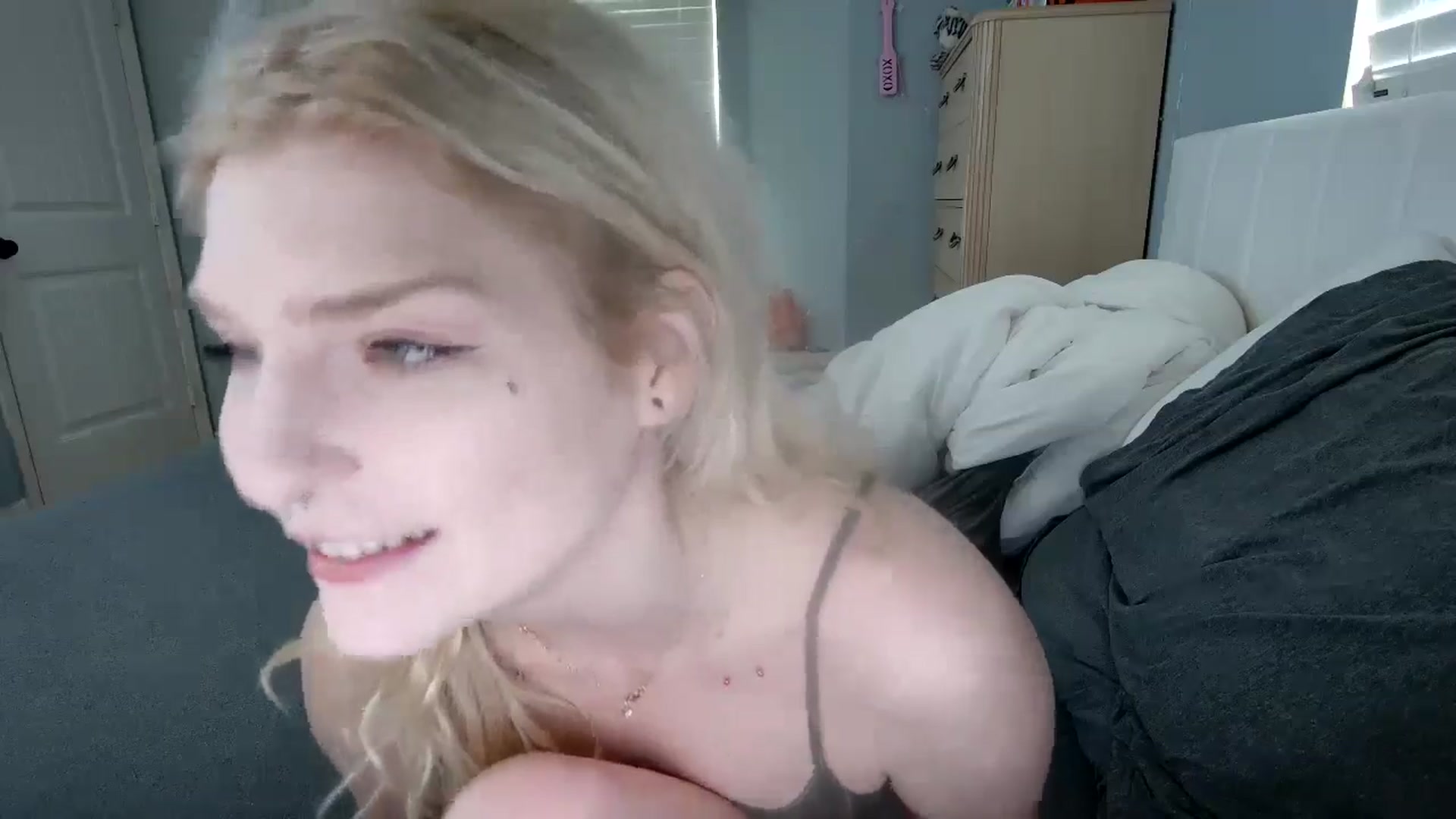 Gallery image thumbnail from DuckChan0's myfreecams stream on, 10/21/2024, 15:55 image 5 of 20