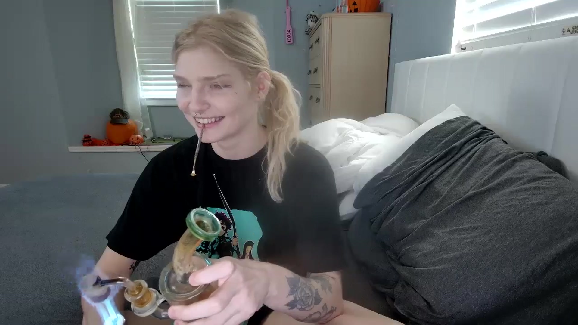 Gallery image thumbnail from DuckChan0's myfreecams stream on, 10/21/2024, 16:21 image 15 of 20