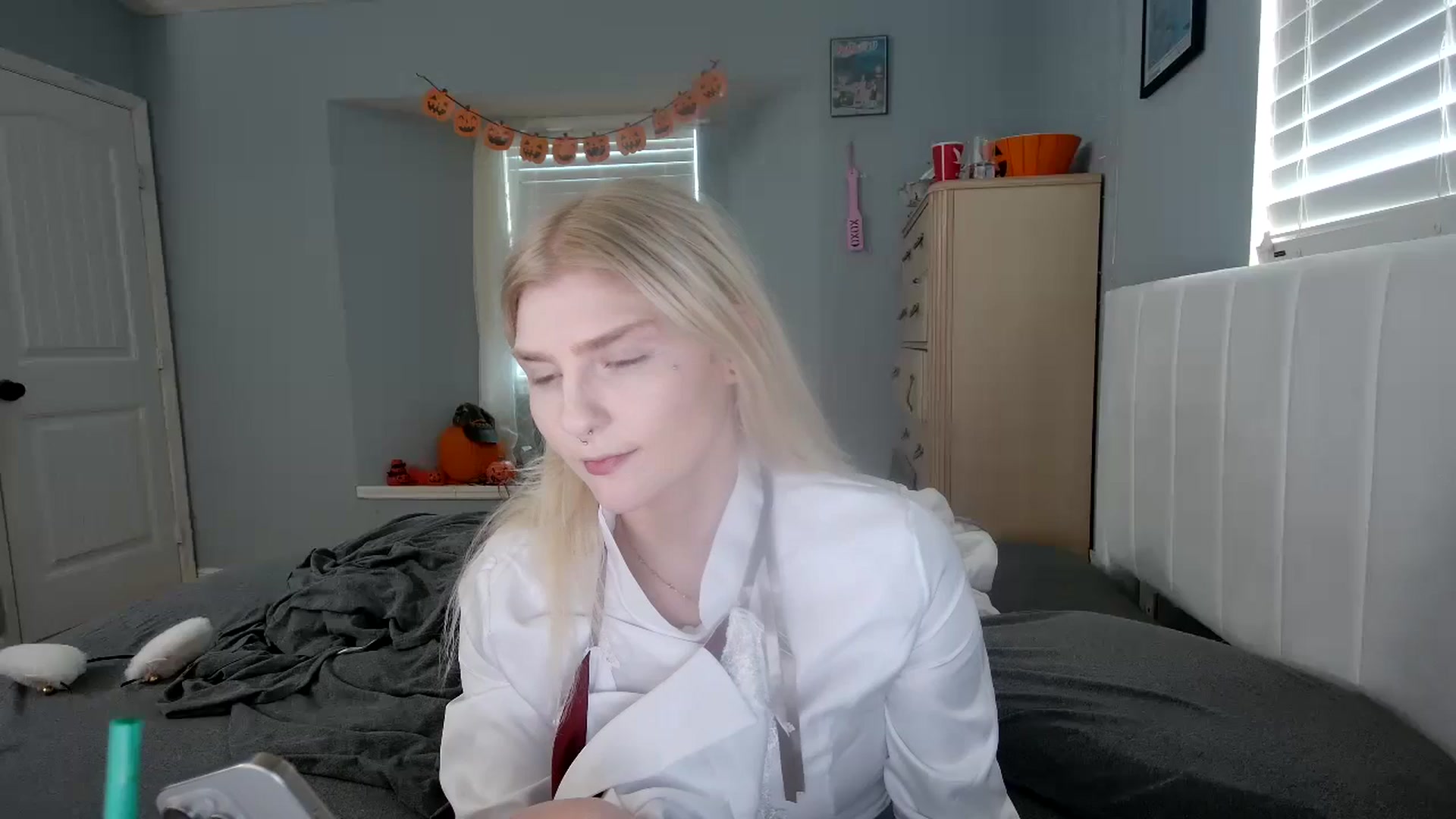 Gallery image thumbnail from DuckChan0's myfreecams stream on, 10/22/2024, 15:41 image 1 of 20