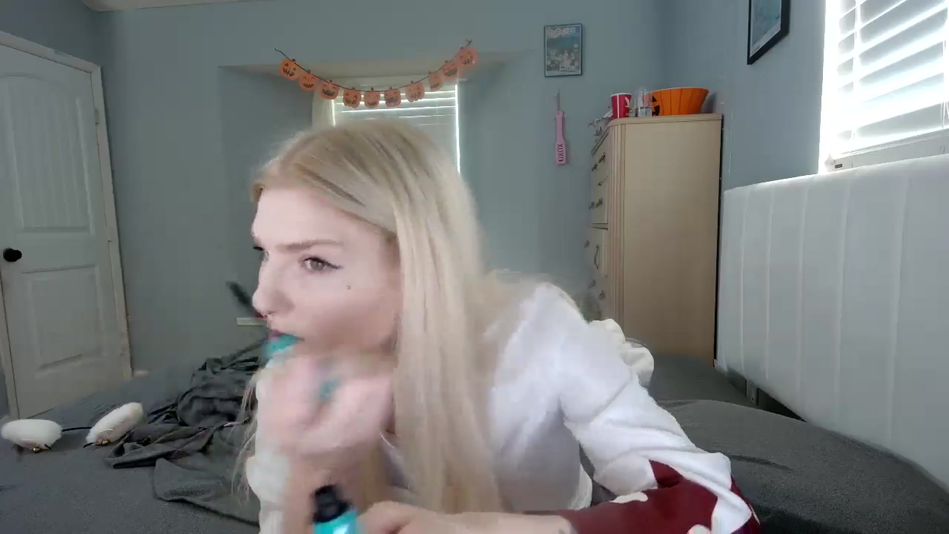 Gallery image thumbnail from DuckChan0's myfreecams stream on, 10/22/2024, 15:41 image 3 of 20