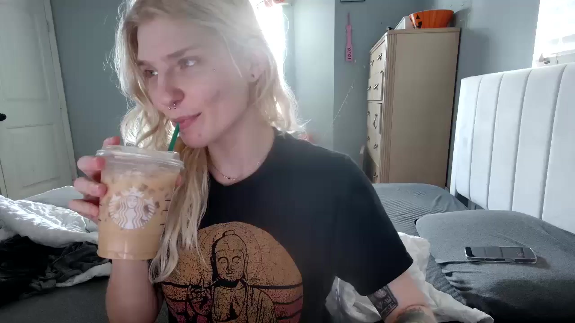 Gallery image thumbnail from DuckChan0's myfreecams stream on, 10/24/2024, 17:02 image 1 of 20