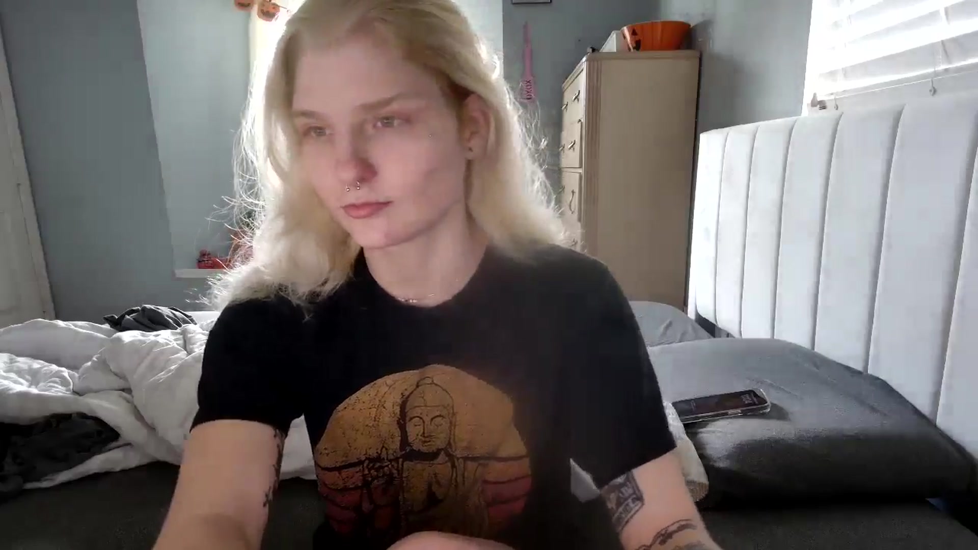 Gallery image thumbnail from DuckChan0's myfreecams stream on, 10/24/2024, 17:02 image 2 of 20