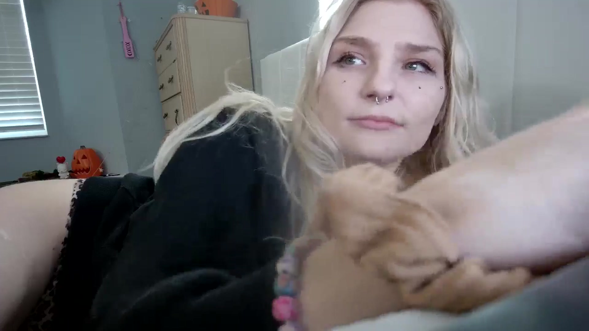 Gallery image thumbnail from DuckChan0's myfreecams stream on, 10/25/2024, 16:03 image 20 of 20