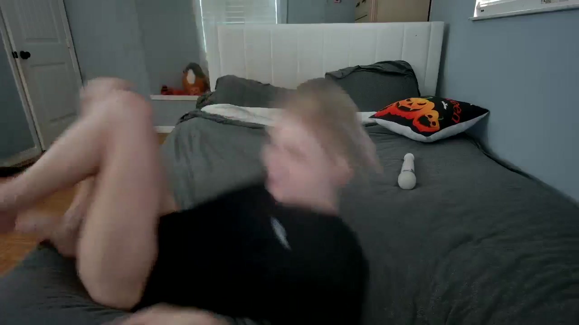 Gallery image thumbnail from DuckChan0's myfreecams stream on, 10/29/2024, 14:25 image 3 of 20