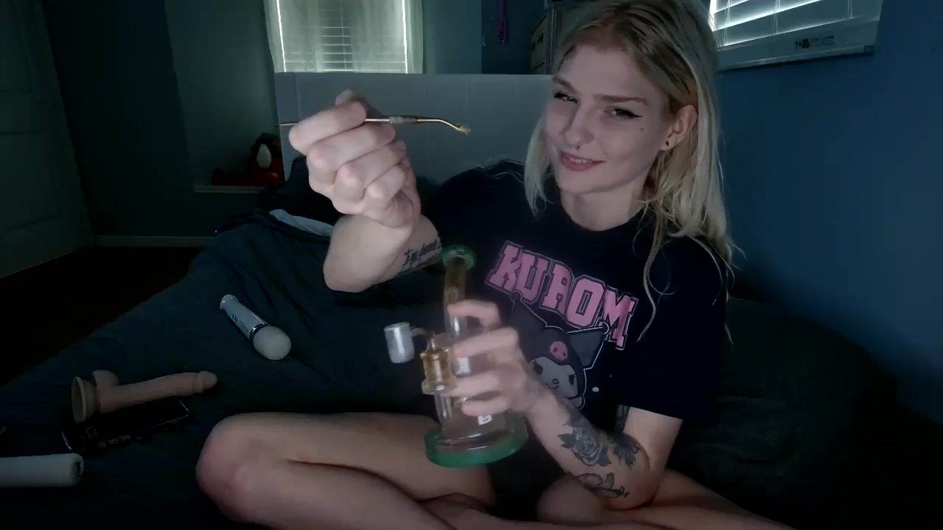 Gallery image thumbnail from DuckChan0's myfreecams stream on, 10/29/2024, 15:29 image 10 of 20