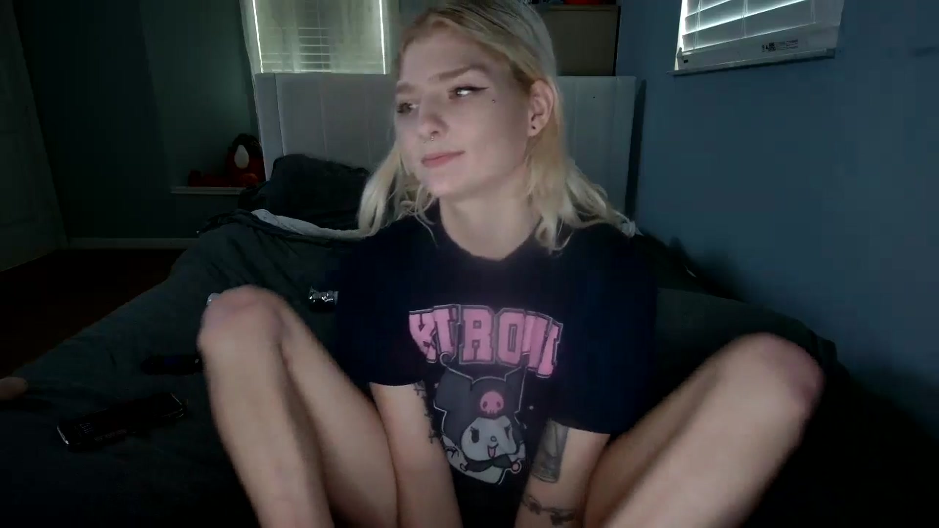 Gallery image thumbnail from DuckChan0's myfreecams stream on, 10/29/2024, 15:29 image 2 of 20