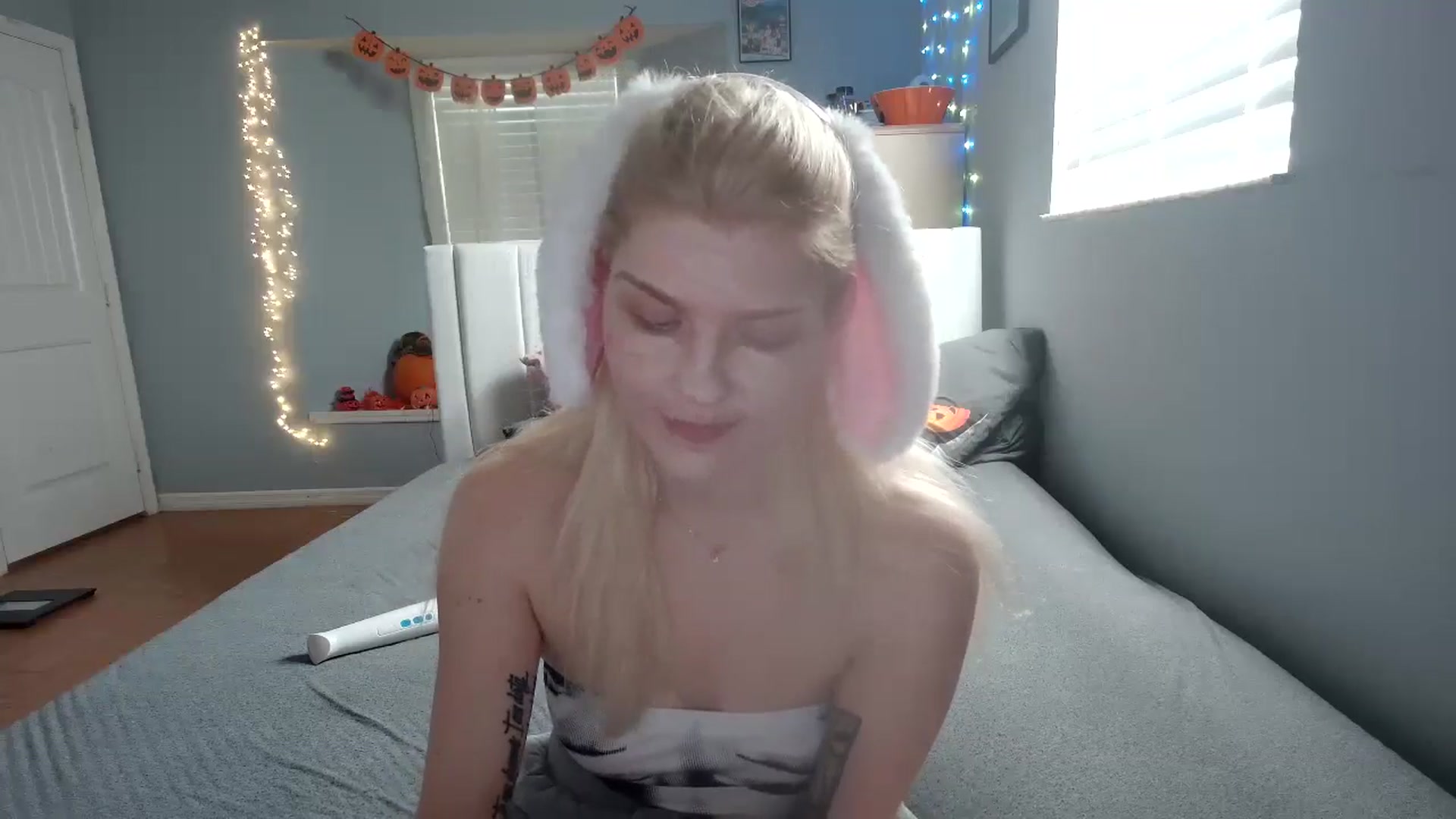 Gallery image thumbnail from DuckChan0's myfreecams stream on, 10/30/2024, 13:22 image 4 of 20