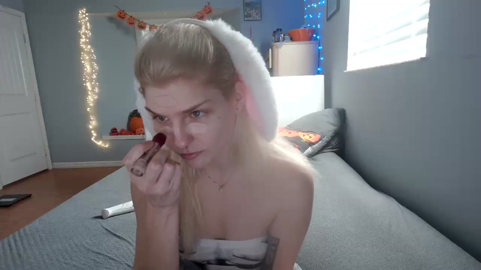 Gallery image thumbnail from DuckChan0's myfreecams stream on, 10/30/2024, 13:22 image 3 of 20