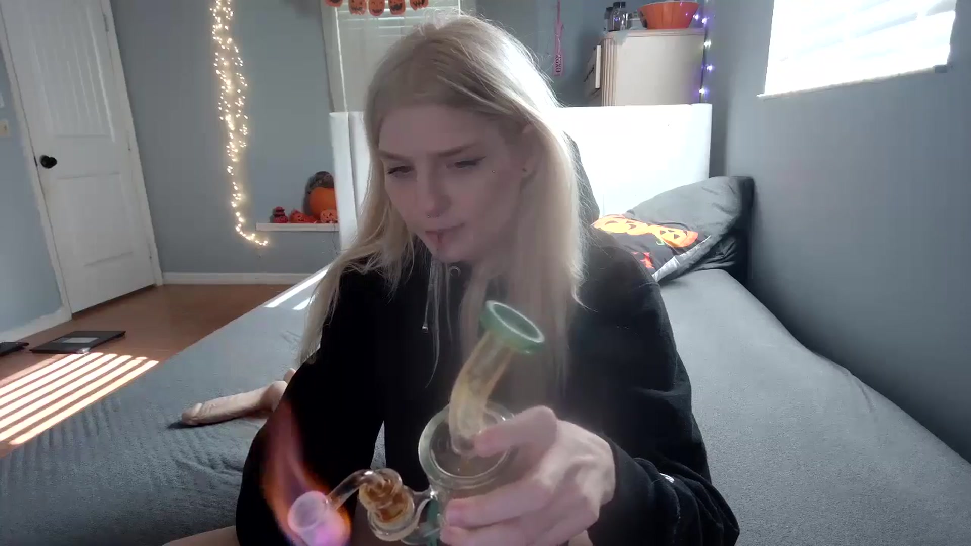 Gallery image thumbnail from DuckChan0's myfreecams stream on, 10/30/2024, 14:36 image 4 of 20