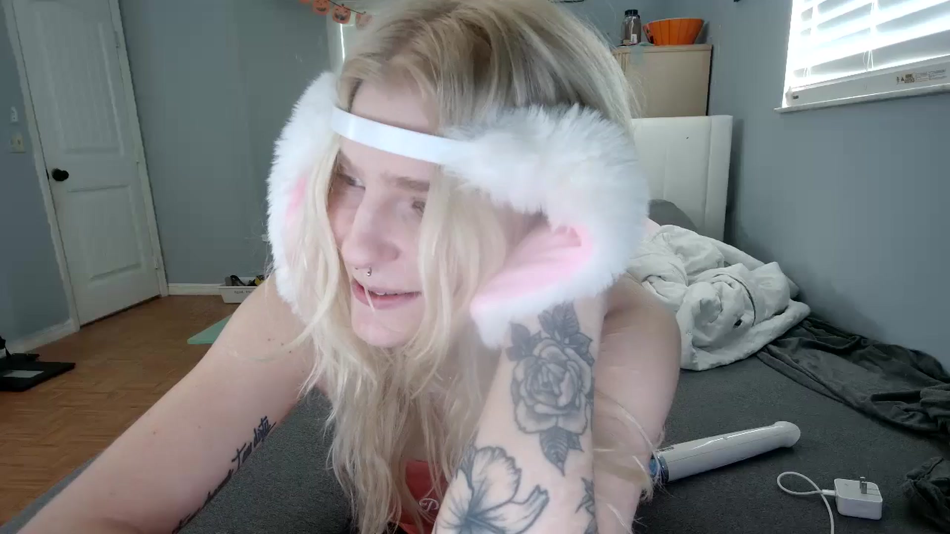 Gallery image thumbnail from DuckChan0's myfreecams stream on, 10/31/2024, 14:13 image 19 of 20