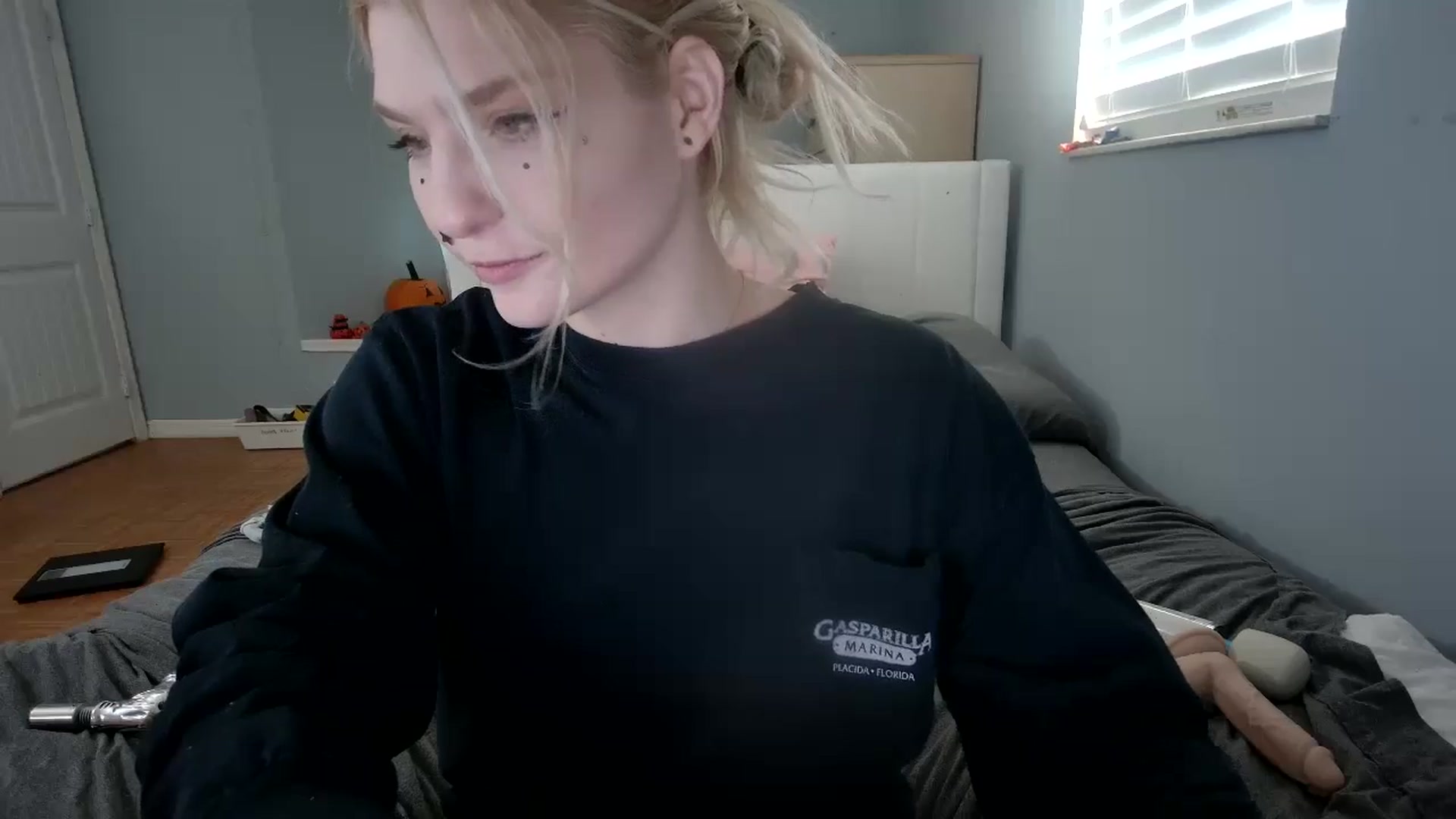 Gallery image thumbnail from DuckChan0's myfreecams stream on, 11/01/2024, 13:52 image 20 of 20