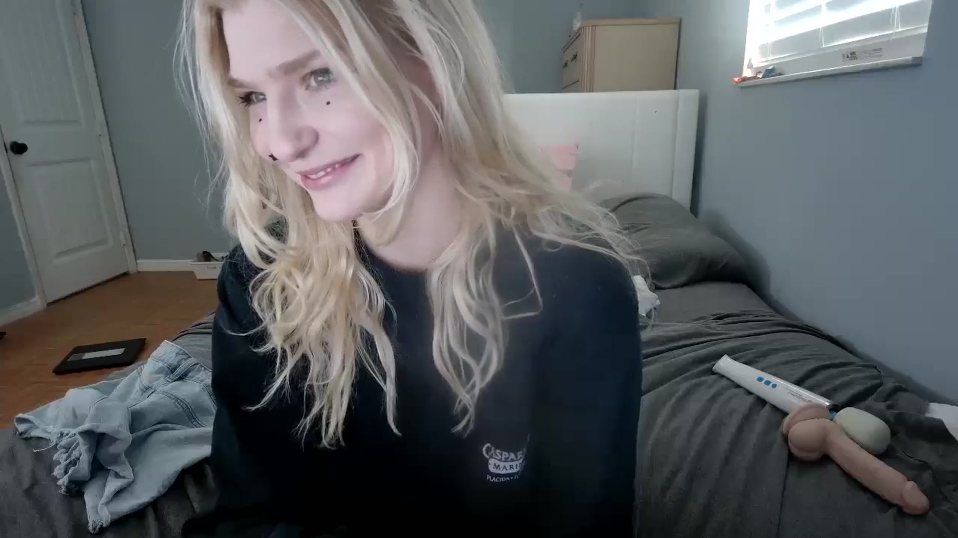 Gallery image thumbnail from DuckChan0's myfreecams stream on, 11/01/2024, 13:52 image 11 of 20