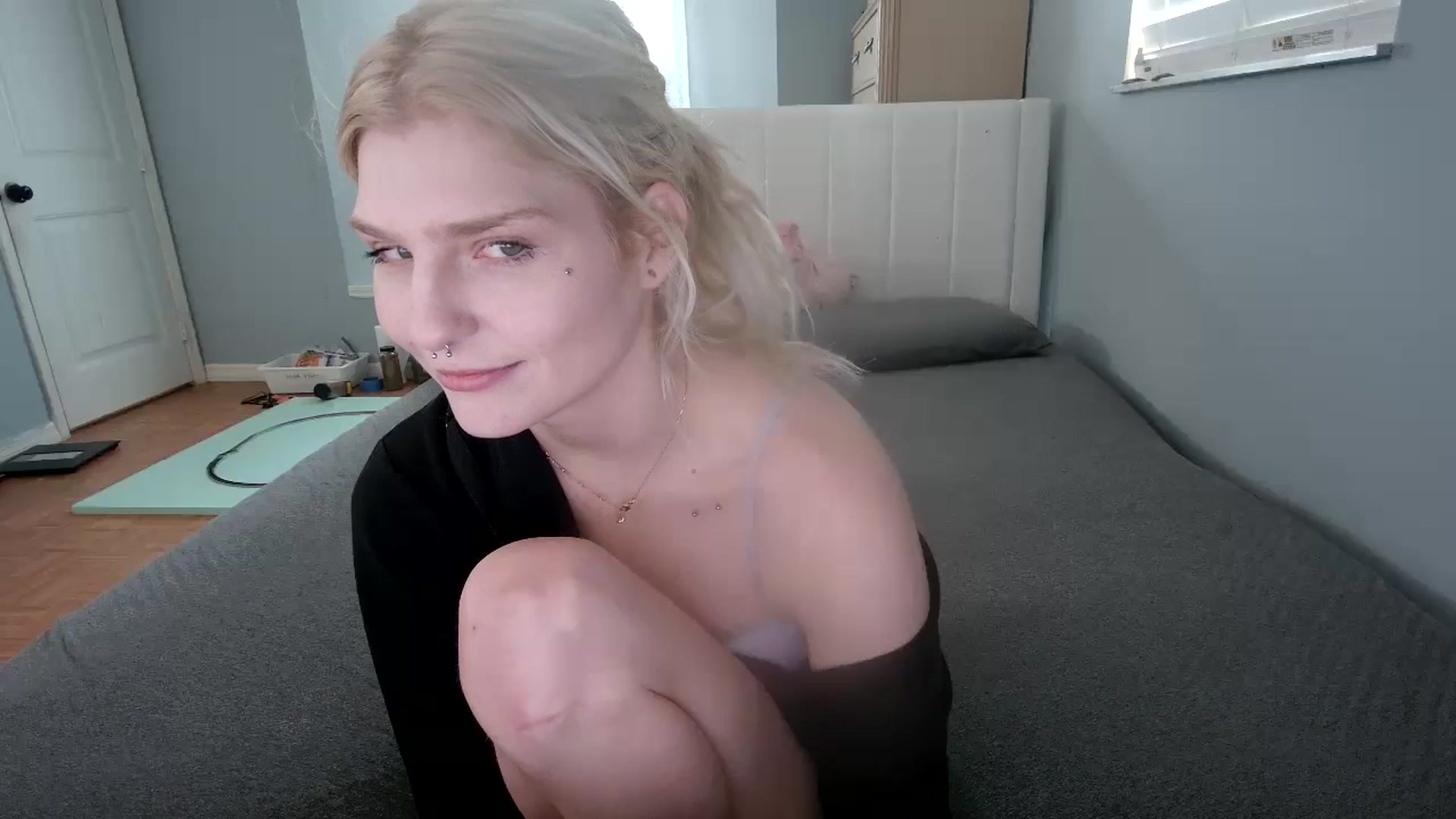 Gallery image thumbnail from DuckChan0's myfreecams stream on, 11/02/2024, 17:12 image 4 of 20