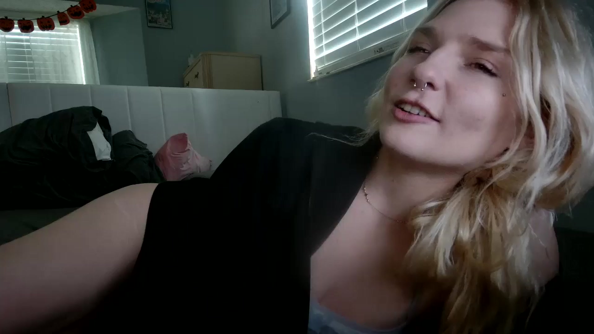 Gallery image thumbnail from DuckChan0's myfreecams stream on, 11/02/2024, 17:40 image 8 of 20