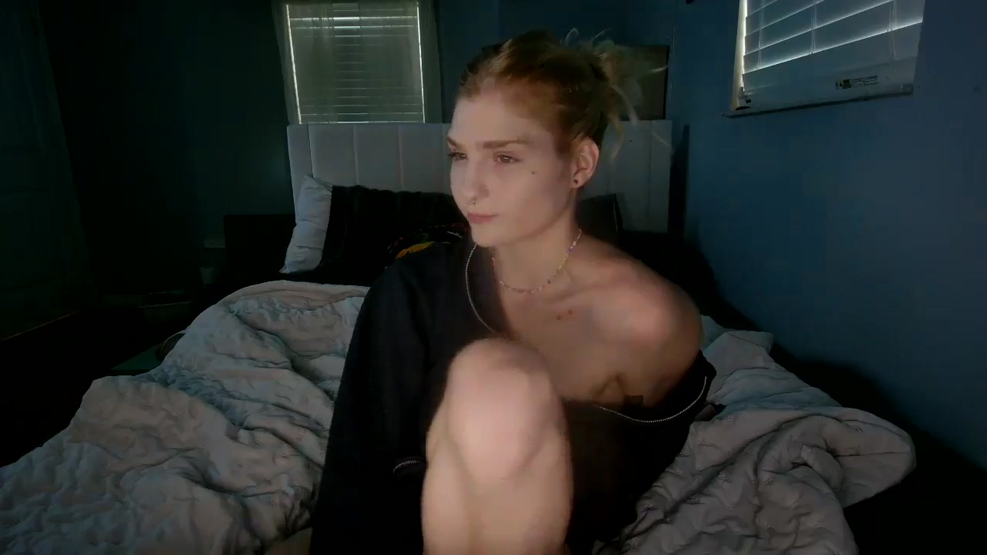 Gallery image thumbnail from DuckChan0's myfreecams stream on, 11/03/2024, 22:43 image 5 of 20