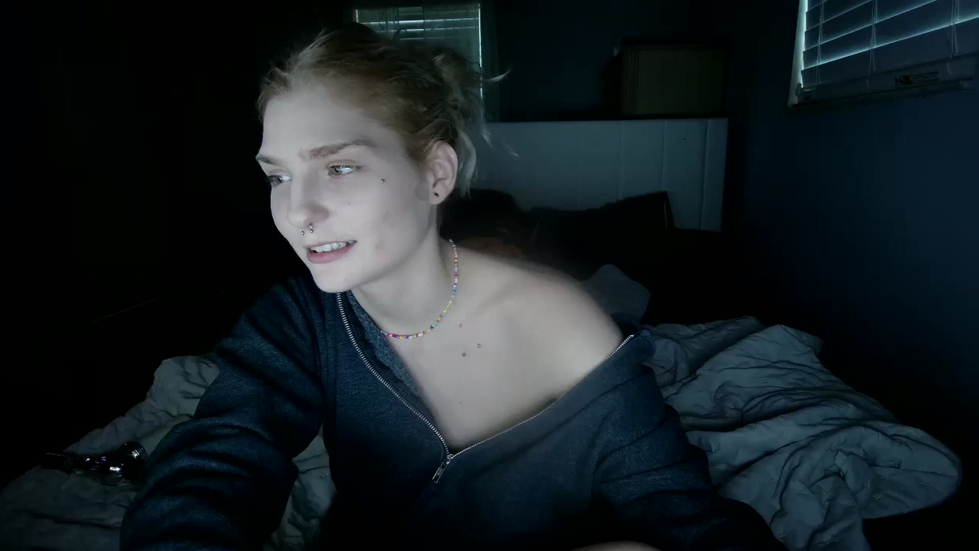 Gallery image thumbnail from DuckChan0's myfreecams stream on, 11/03/2024, 22:43 image 11 of 20
