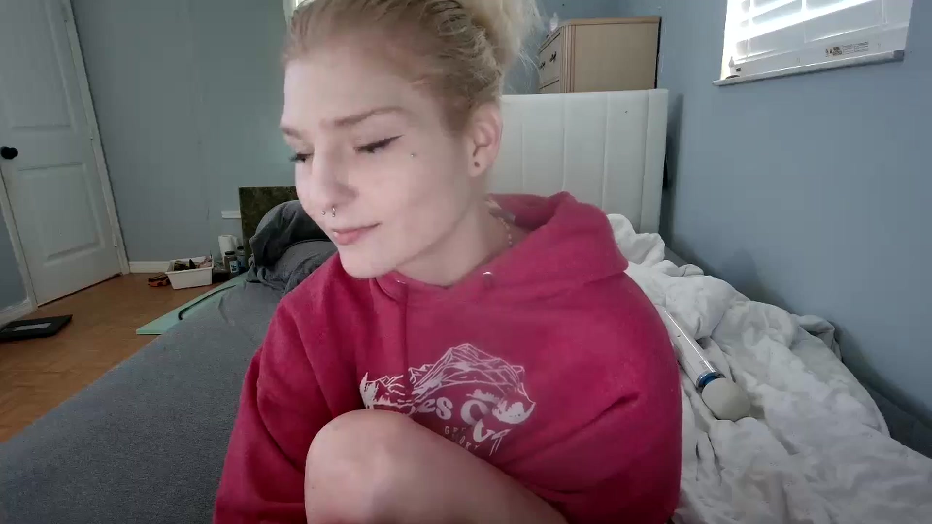 Gallery image thumbnail from DuckChan0's myfreecams stream on, 11/04/2024, 15:45 image 2 of 20
