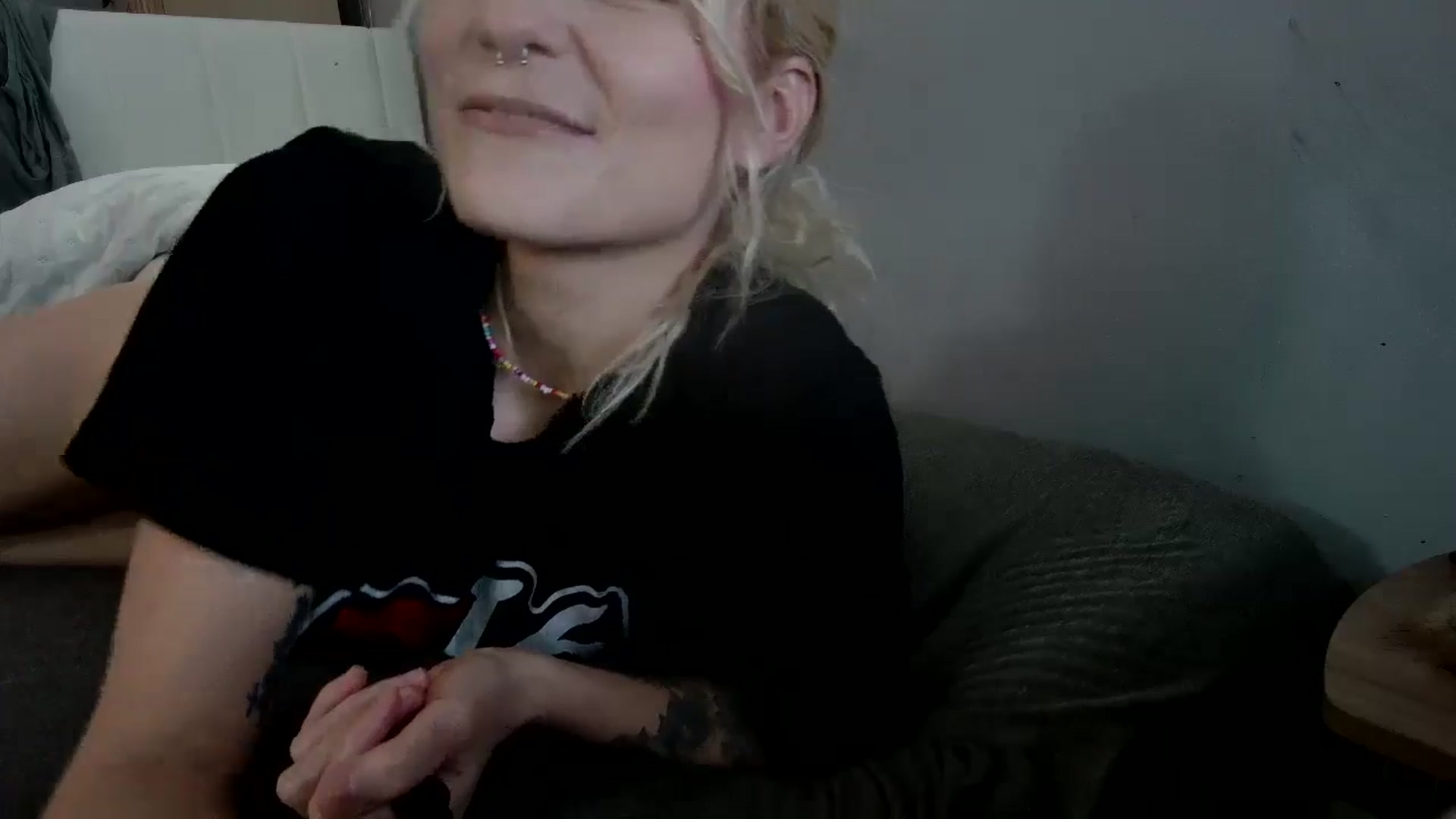 Gallery image thumbnail from DuckChan0's myfreecams stream on, 11/08/2024, 15:45 image 8 of 20