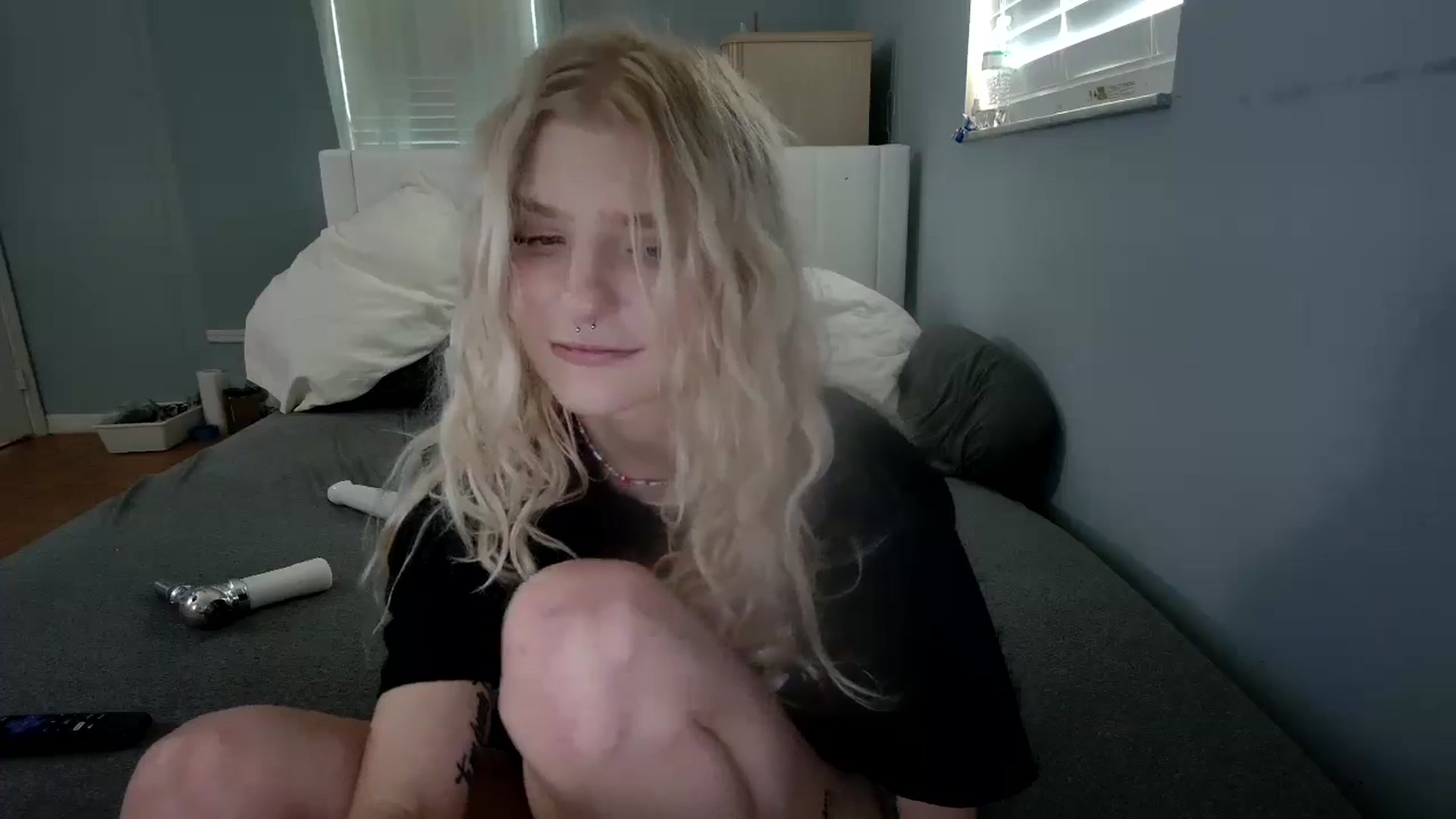 Gallery image thumbnail from DuckChan0's myfreecams stream on, 11/08/2024, 15:45 image 18 of 20