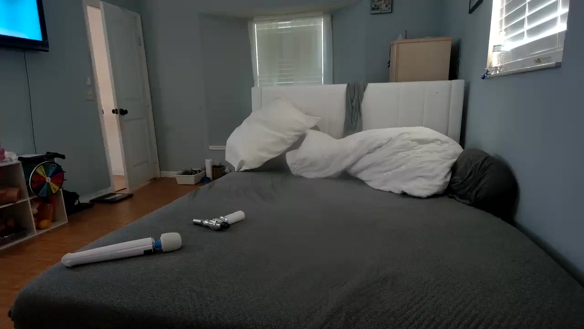 Gallery image thumbnail from DuckChan0's myfreecams stream on, 11/08/2024, 15:45 image 12 of 20