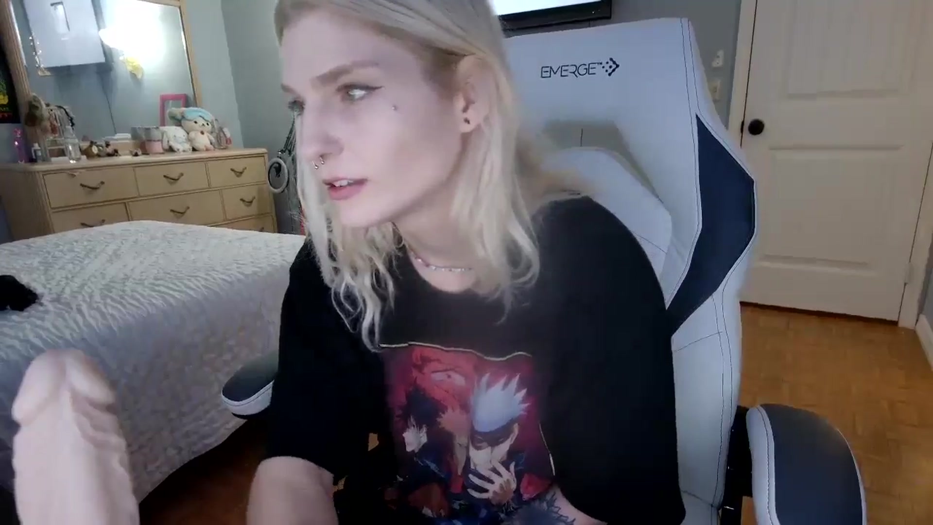 Gallery image thumbnail from DuckChan0's myfreecams stream on, 11/10/2024, 22:44 image 20 of 20