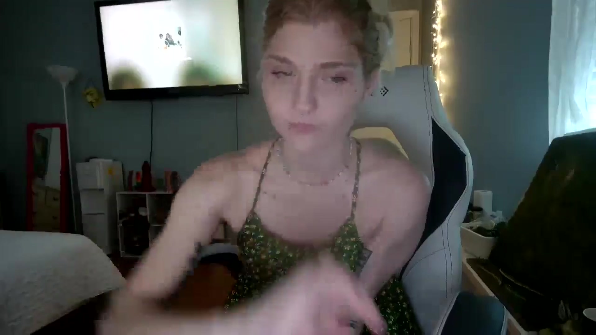 Gallery image thumbnail from DuckChan0's myfreecams stream on, 11/12/2024, 15:33 image 20 of 20