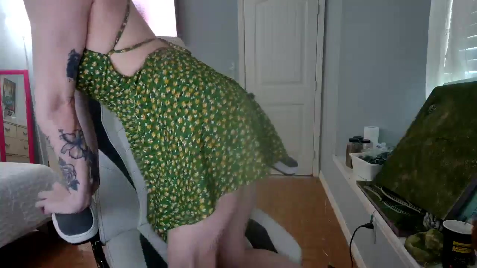 Gallery image thumbnail from DuckChan0's myfreecams stream on, 11/12/2024, 16:19 image 2 of 20