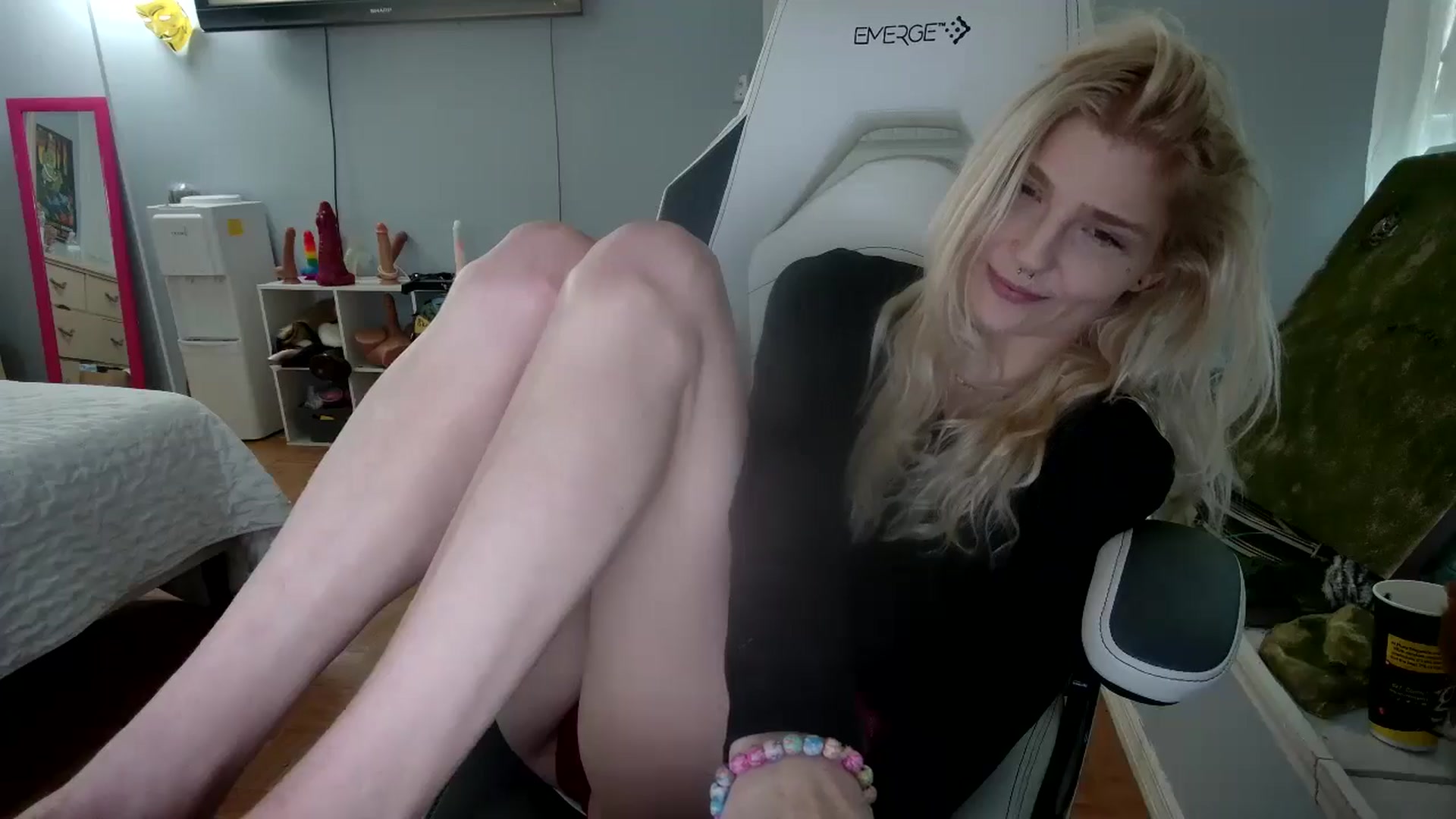 Gallery image thumbnail from DuckChan0's myfreecams stream on, 11/12/2024, 17:07 image 16 of 20