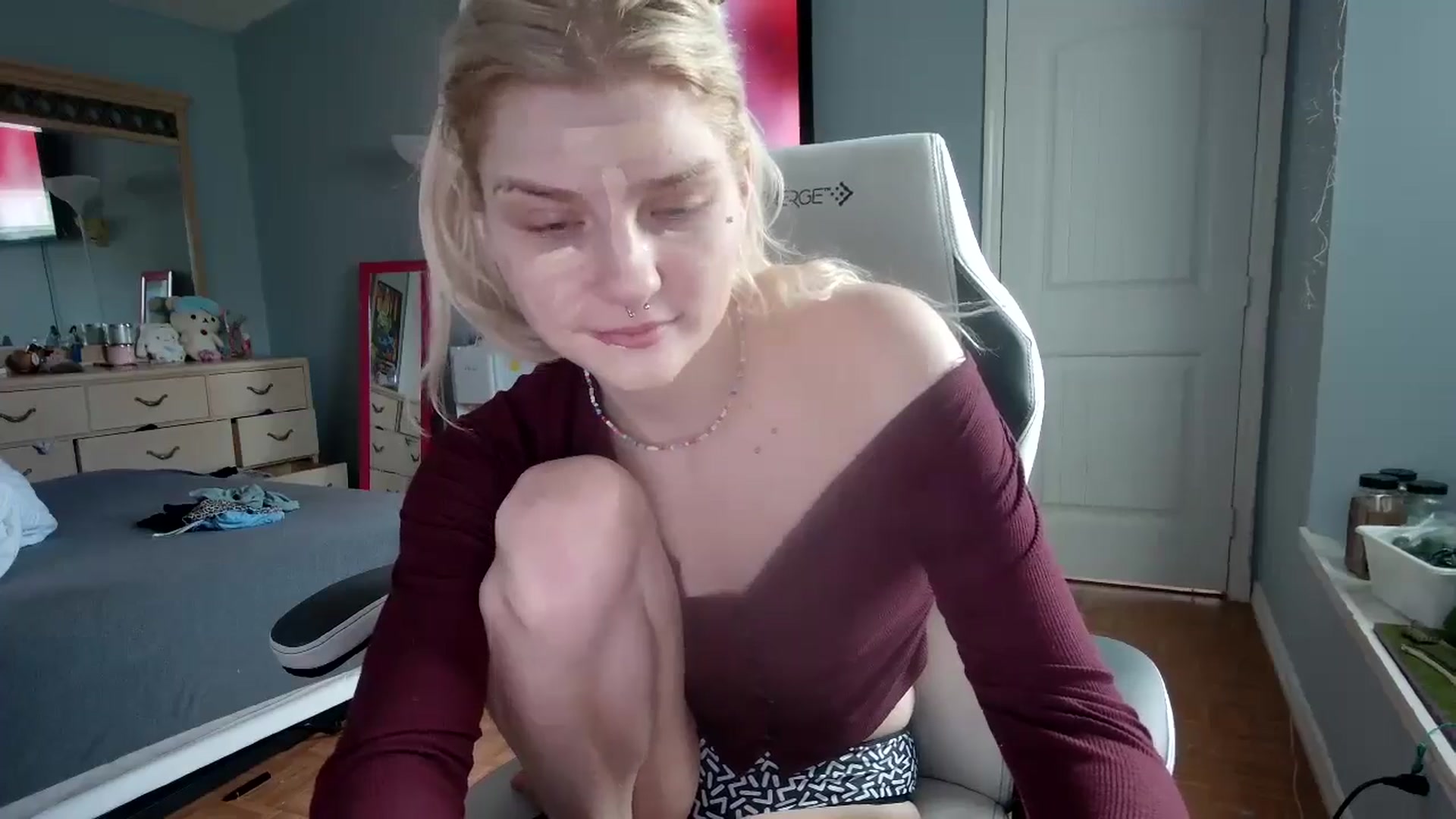Gallery image thumbnail from DuckChan0's myfreecams stream on, 11/13/2024, 13:34 image 7 of 20