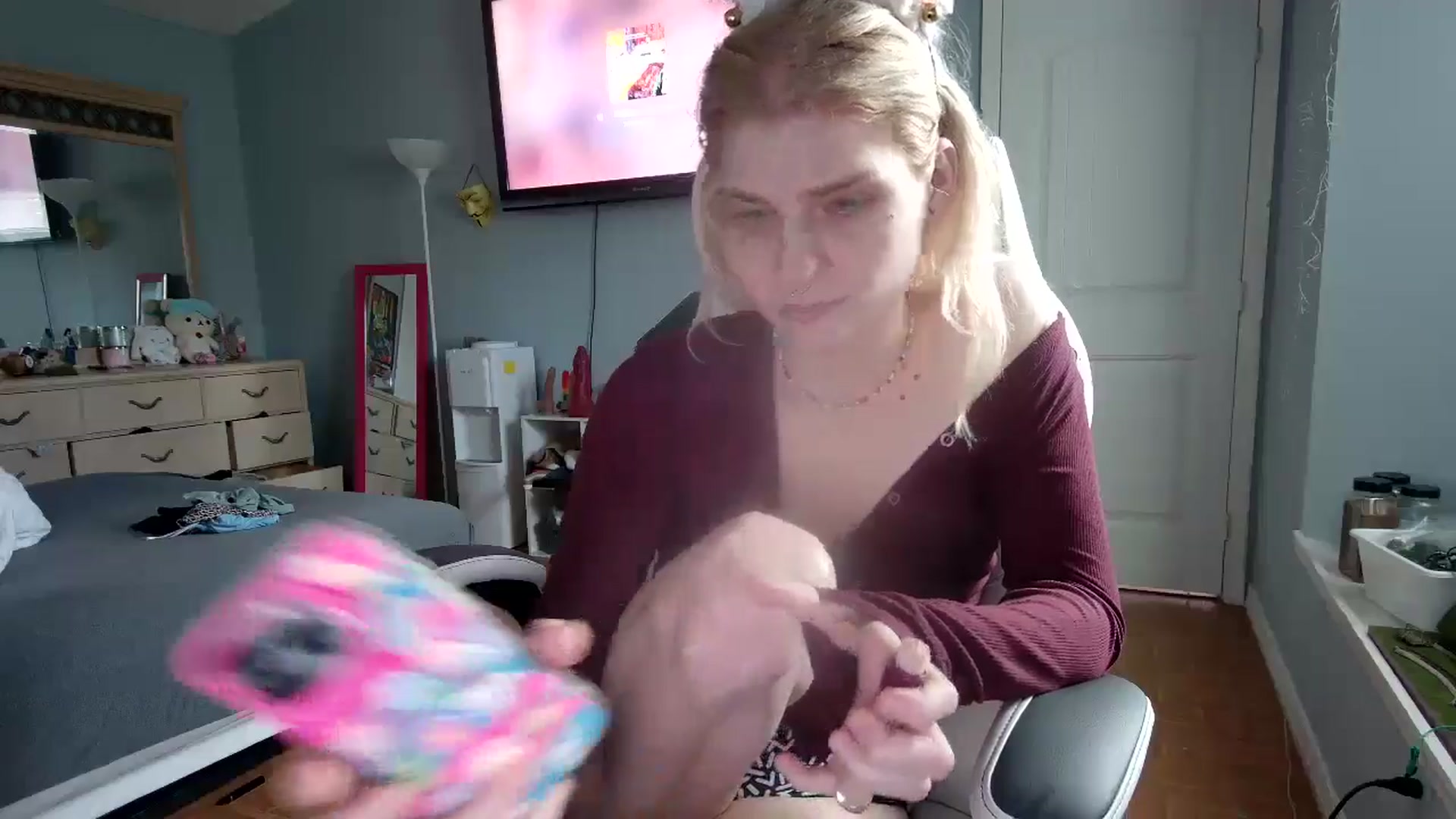 Gallery image thumbnail from DuckChan0's myfreecams stream on, 11/13/2024, 13:34 image 6 of 20