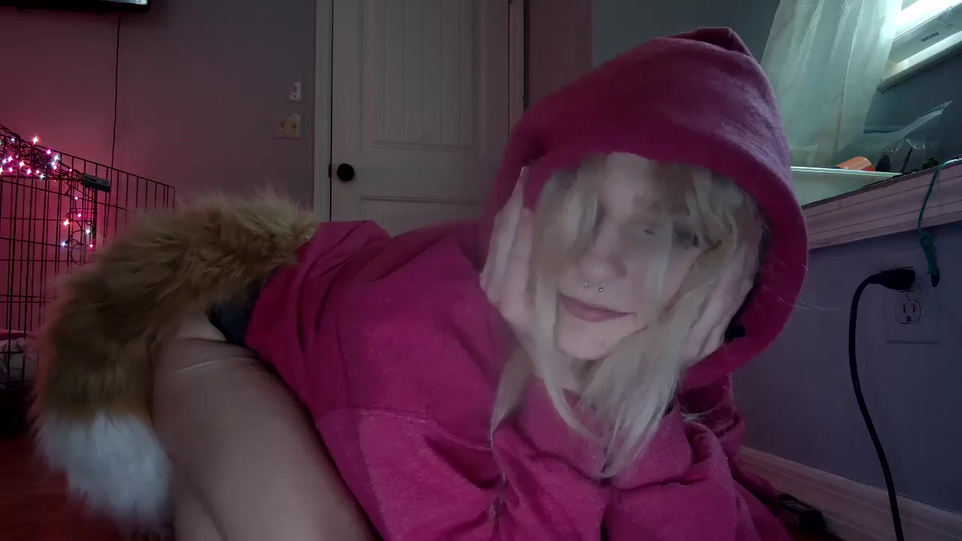 Gallery image thumbnail from DuckChan0's myfreecams stream on, 11/14/2024, 18:28 image 18 of 20