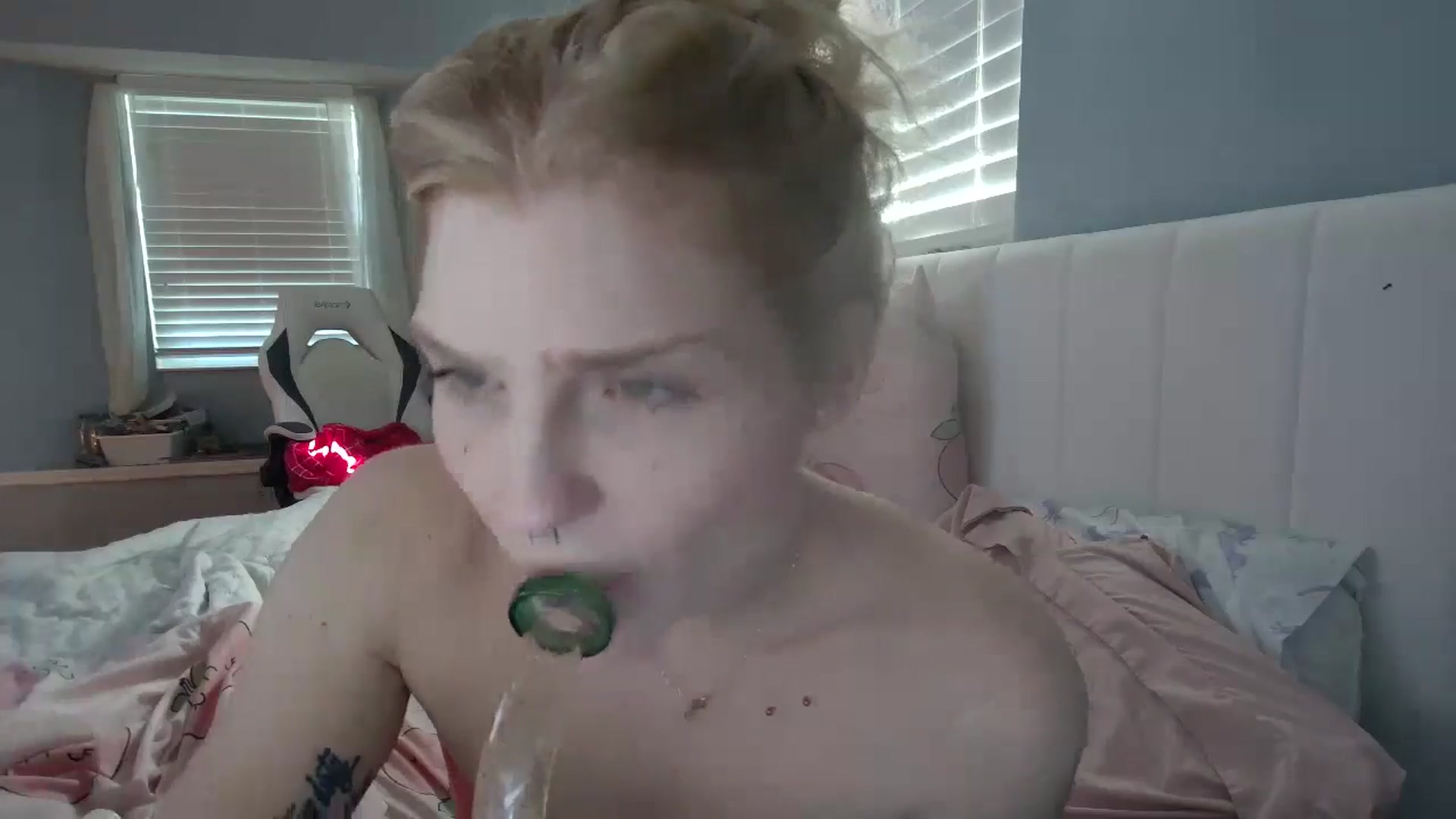 Gallery image thumbnail from DuckChan0's myfreecams stream on, 12/02/2024, 15:57 image 4 of 20