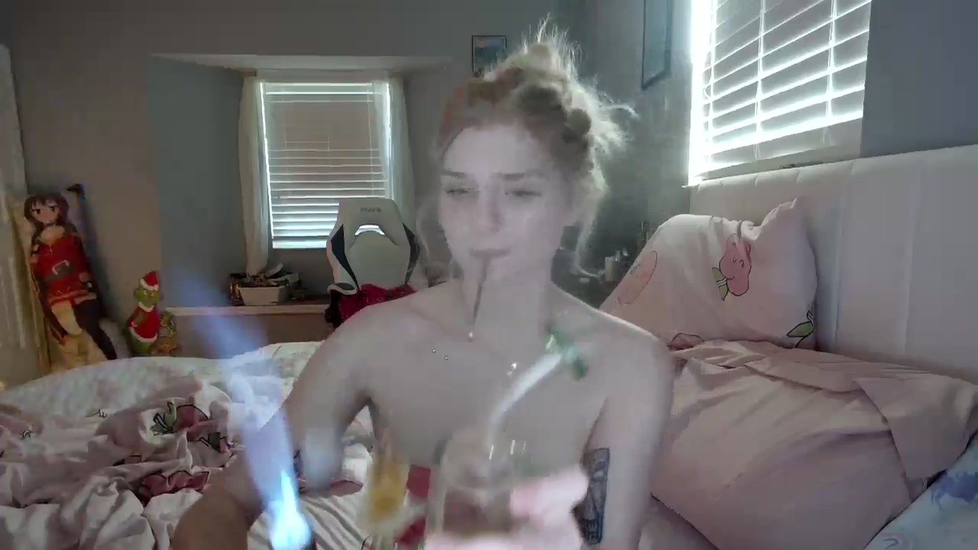 Gallery image thumbnail from DuckChan0's myfreecams stream on, 12/02/2024, 16:48 image 11 of 20
